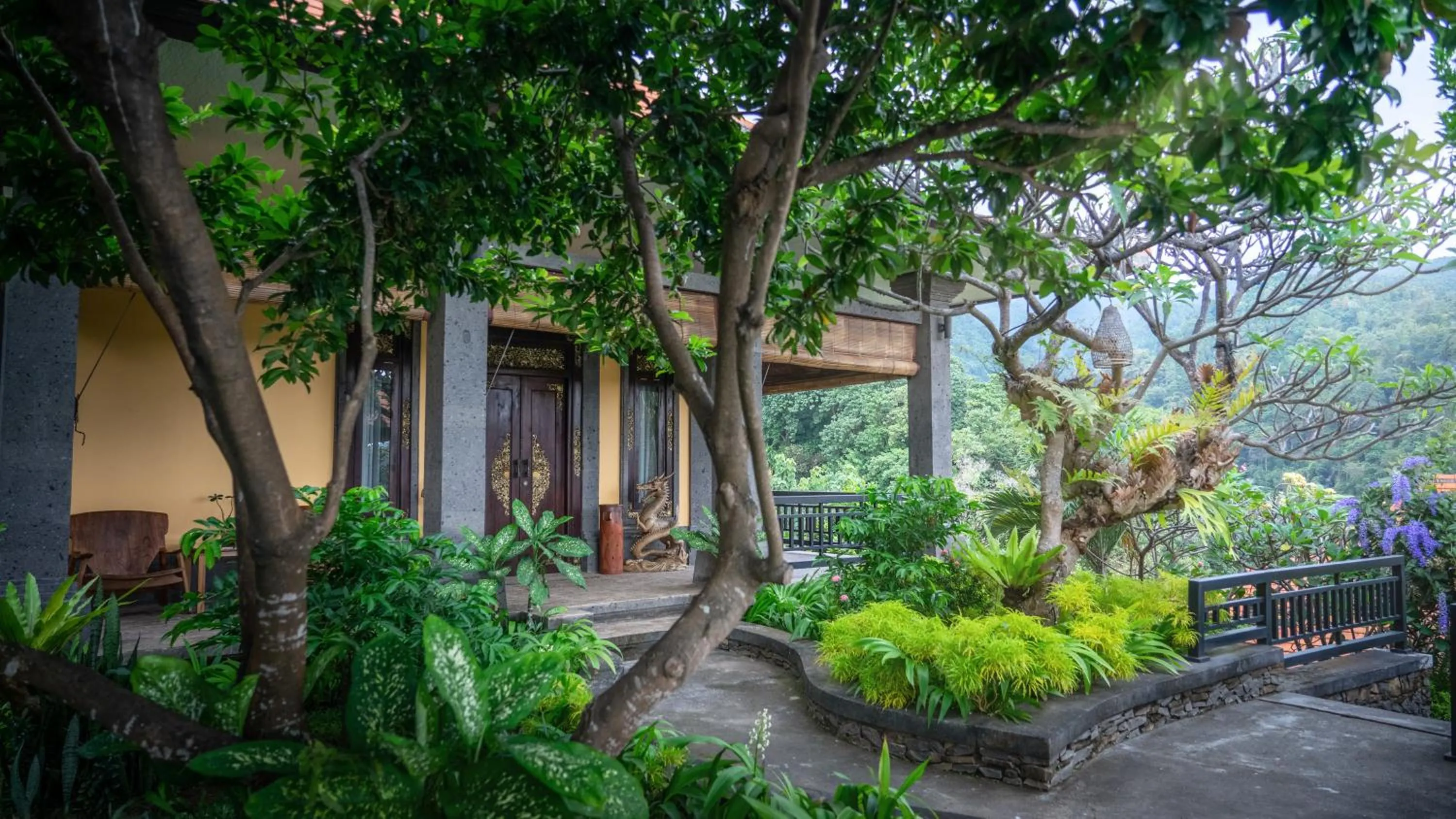 Balcony/Terrace in Villa Selonding Batu