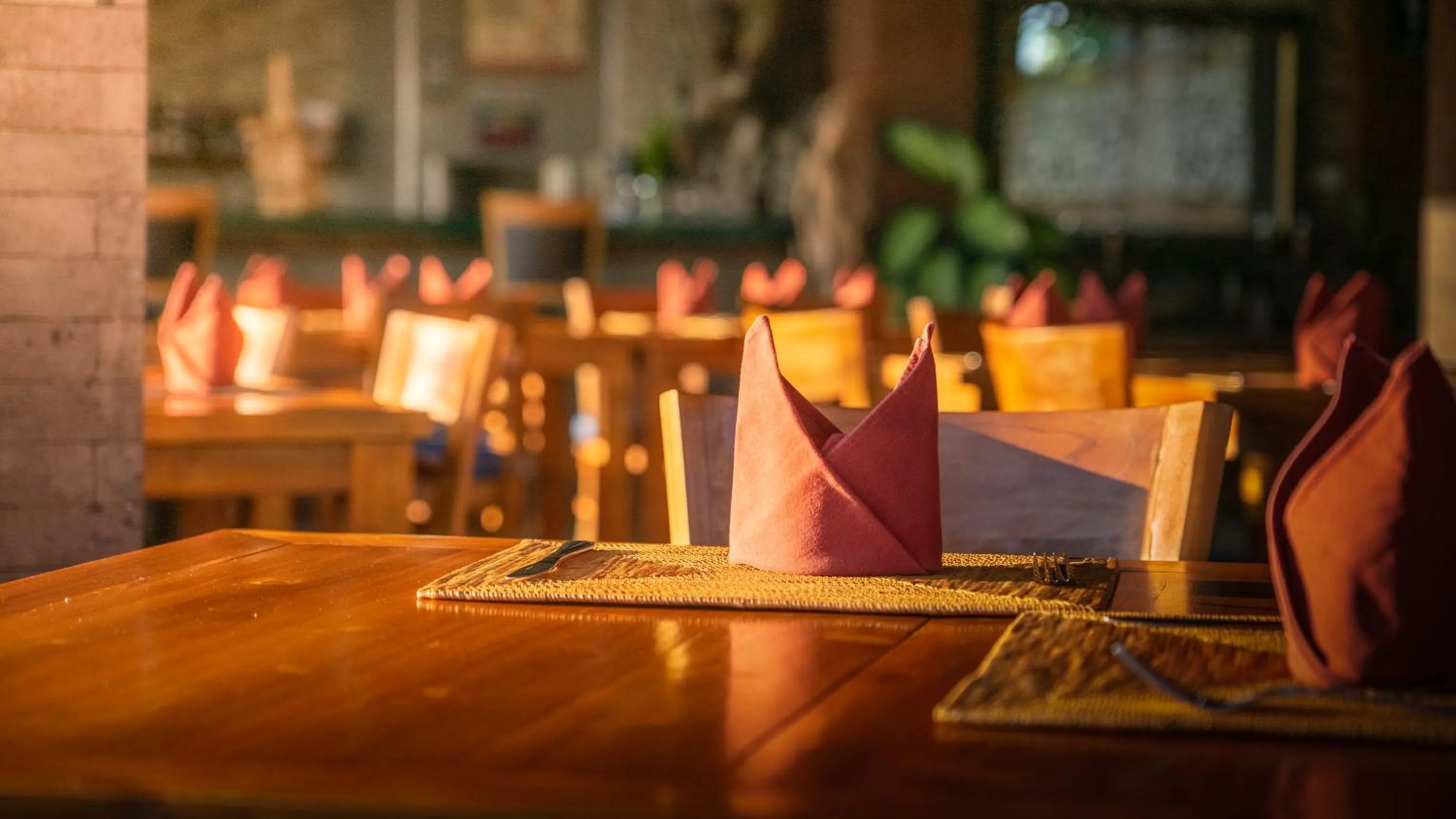 Restaurant/places to eat in Villa Selonding Batu