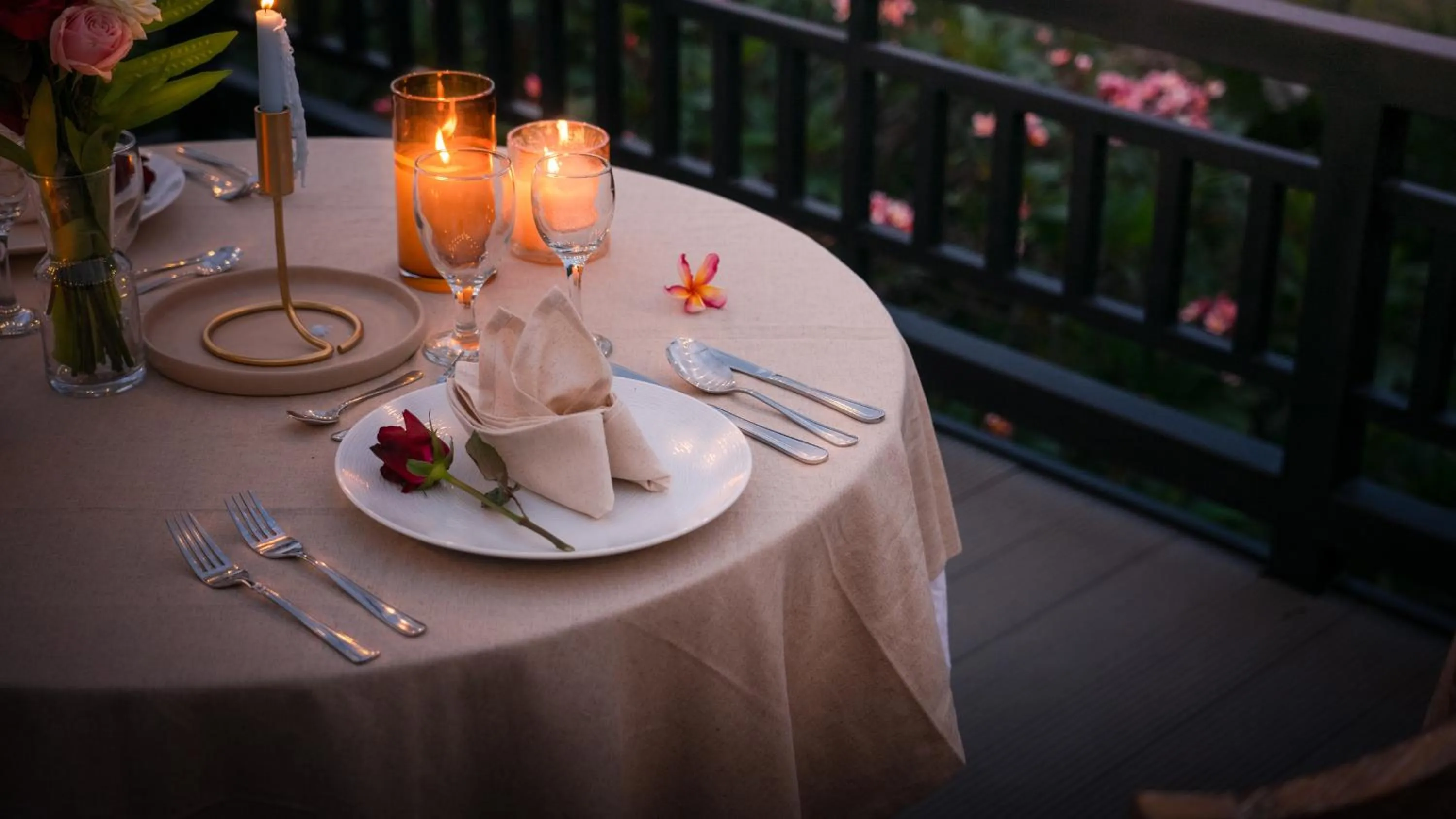 Dinner in Villa Selonding Batu