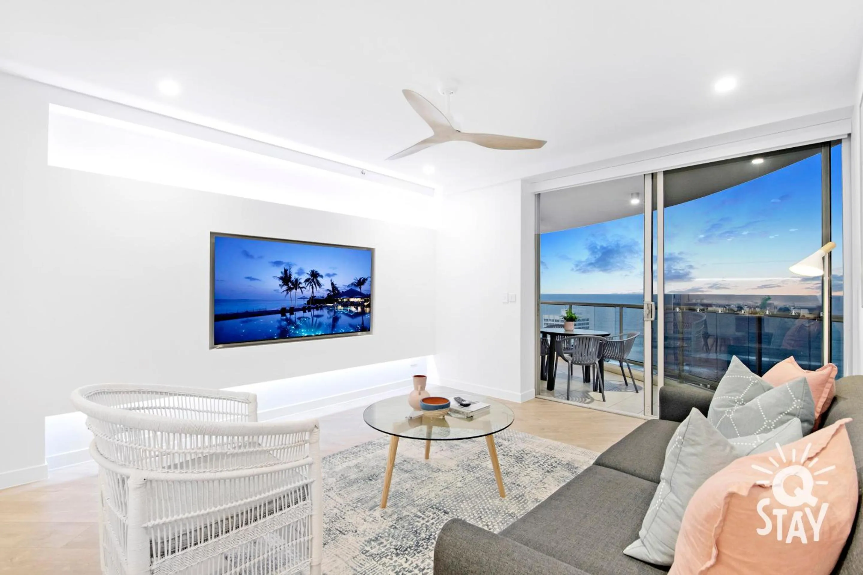 Living room in Chevron Renaissance by Vaun