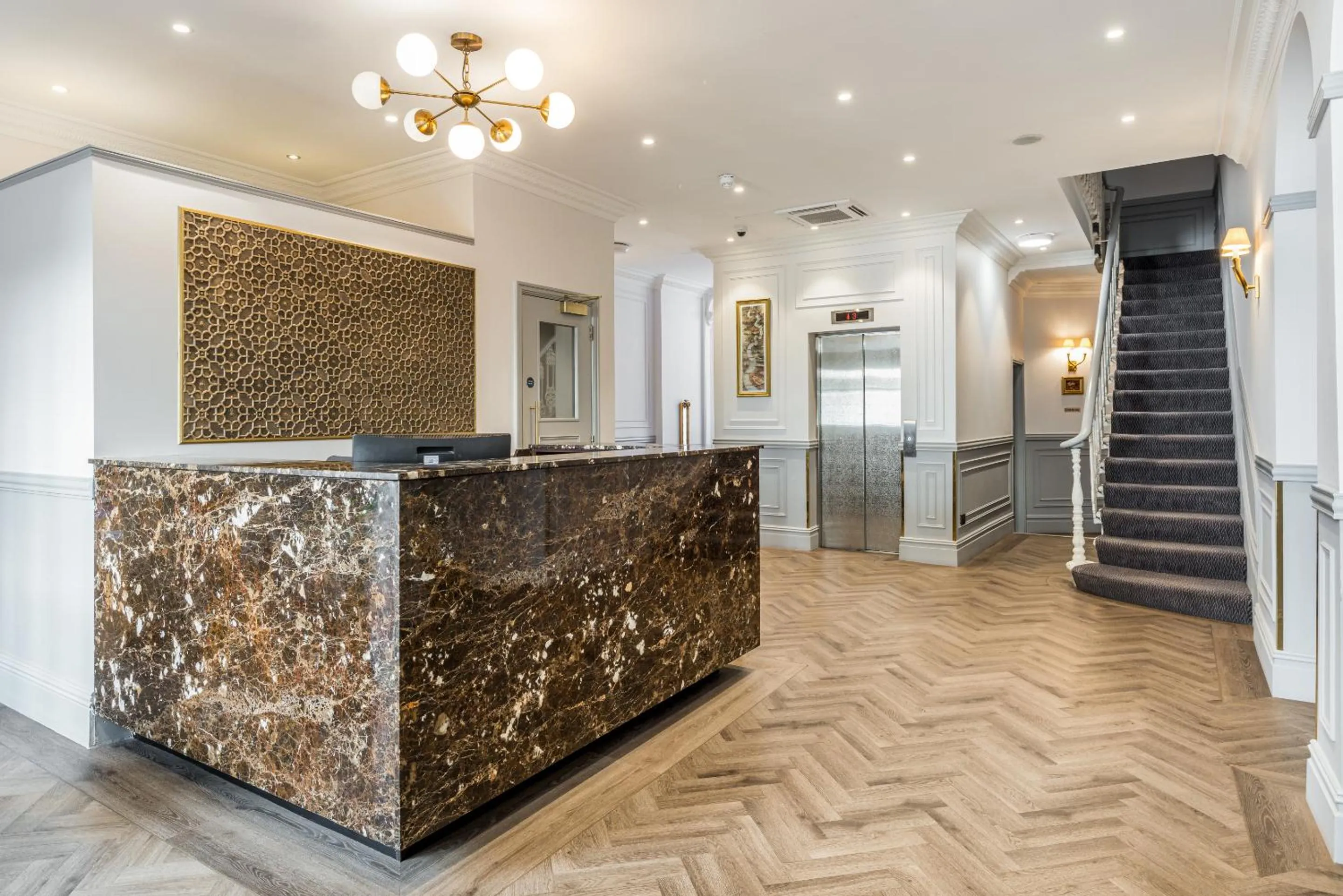 Lobby or reception in Princes Square