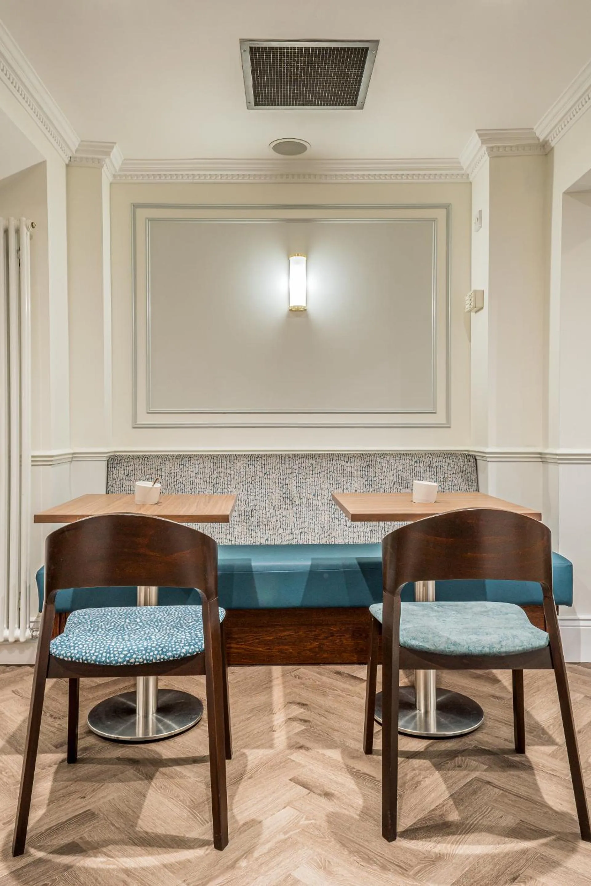 Breakfast in Princes Square