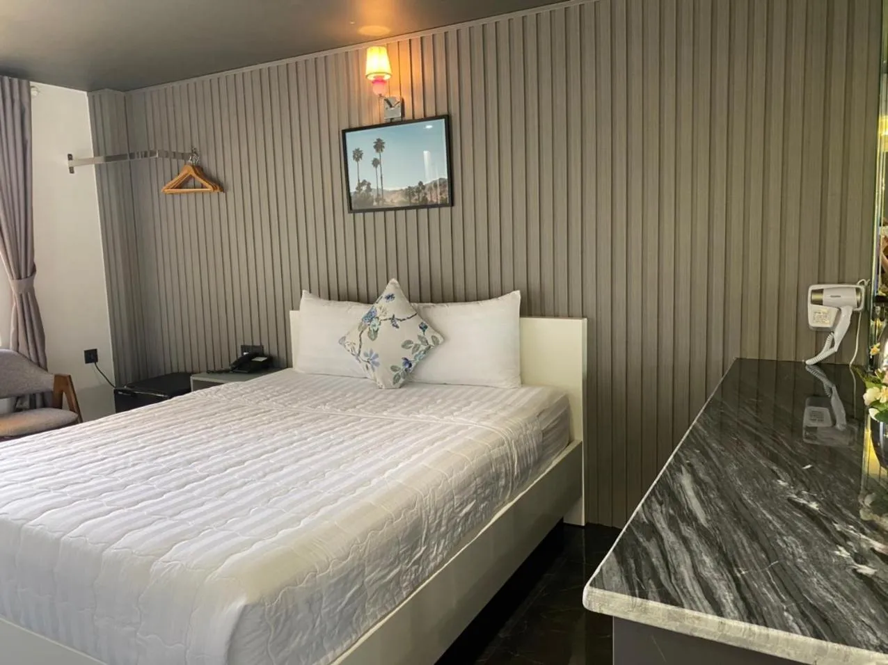 Bed in Đông Như 3