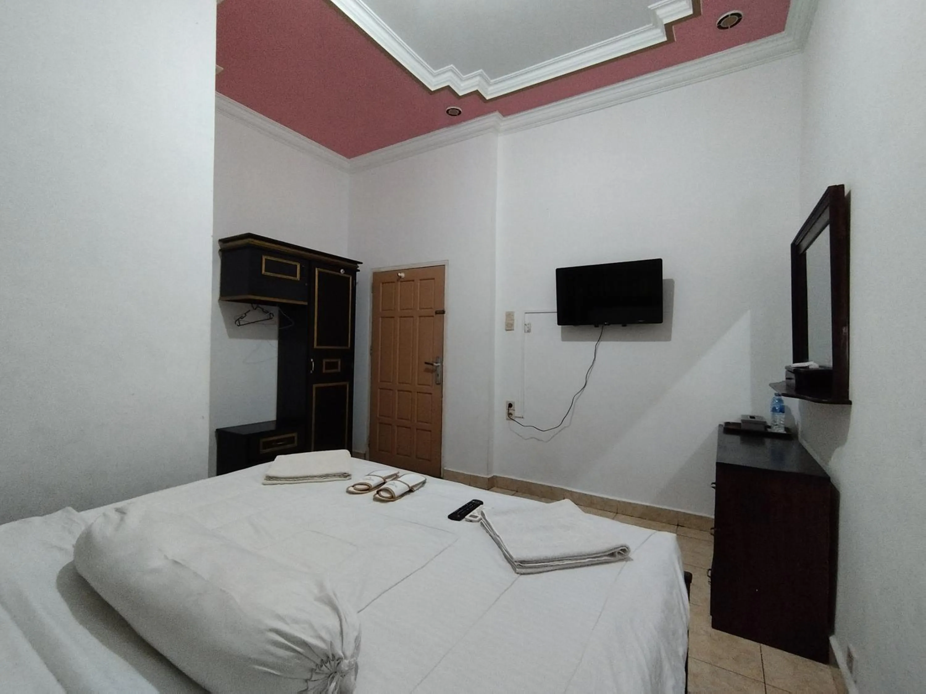 Bedroom, Bed in Hotel O My Kost Syariah