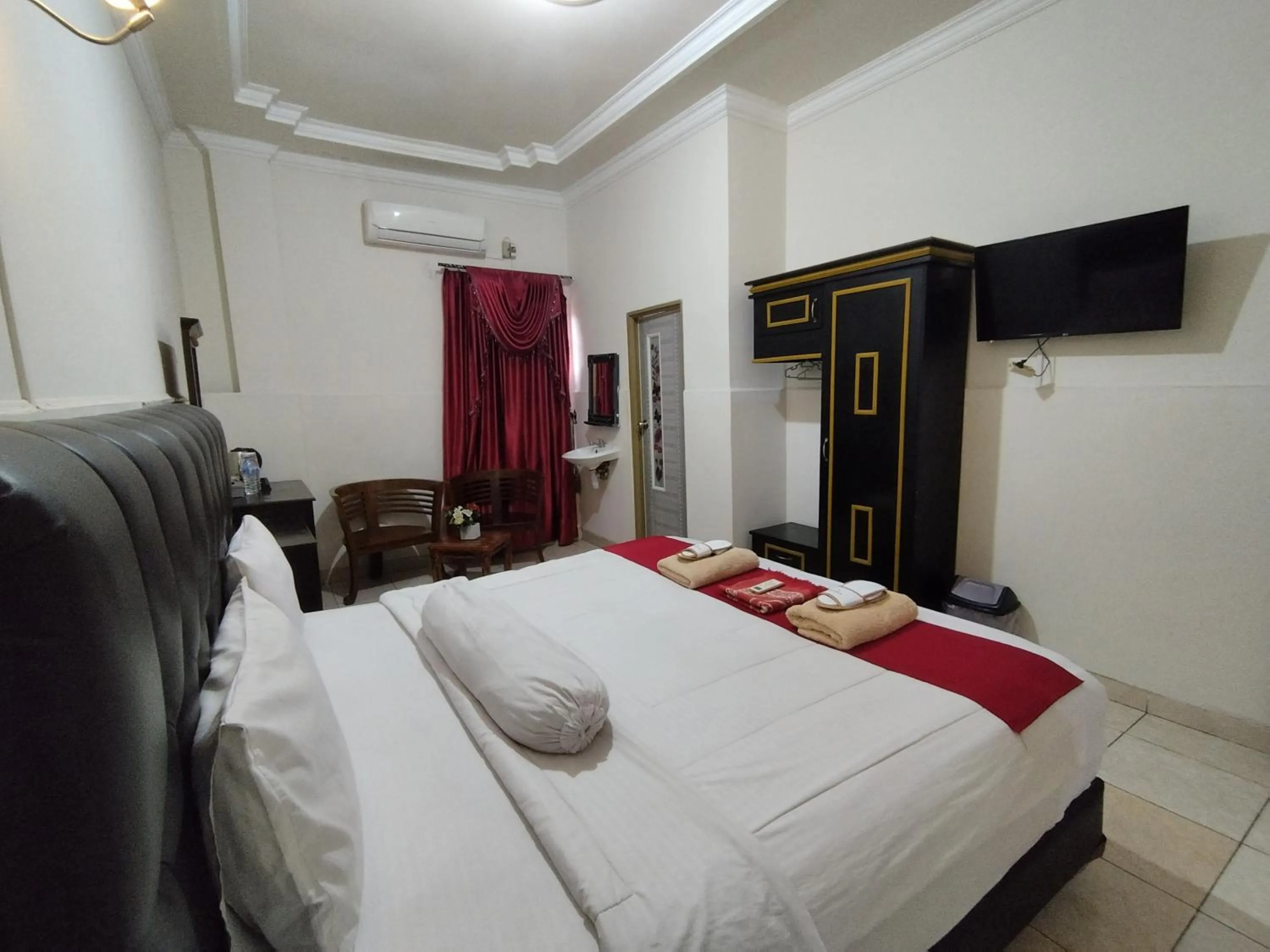 Bedroom, Bed in Hotel O My Kost Syariah