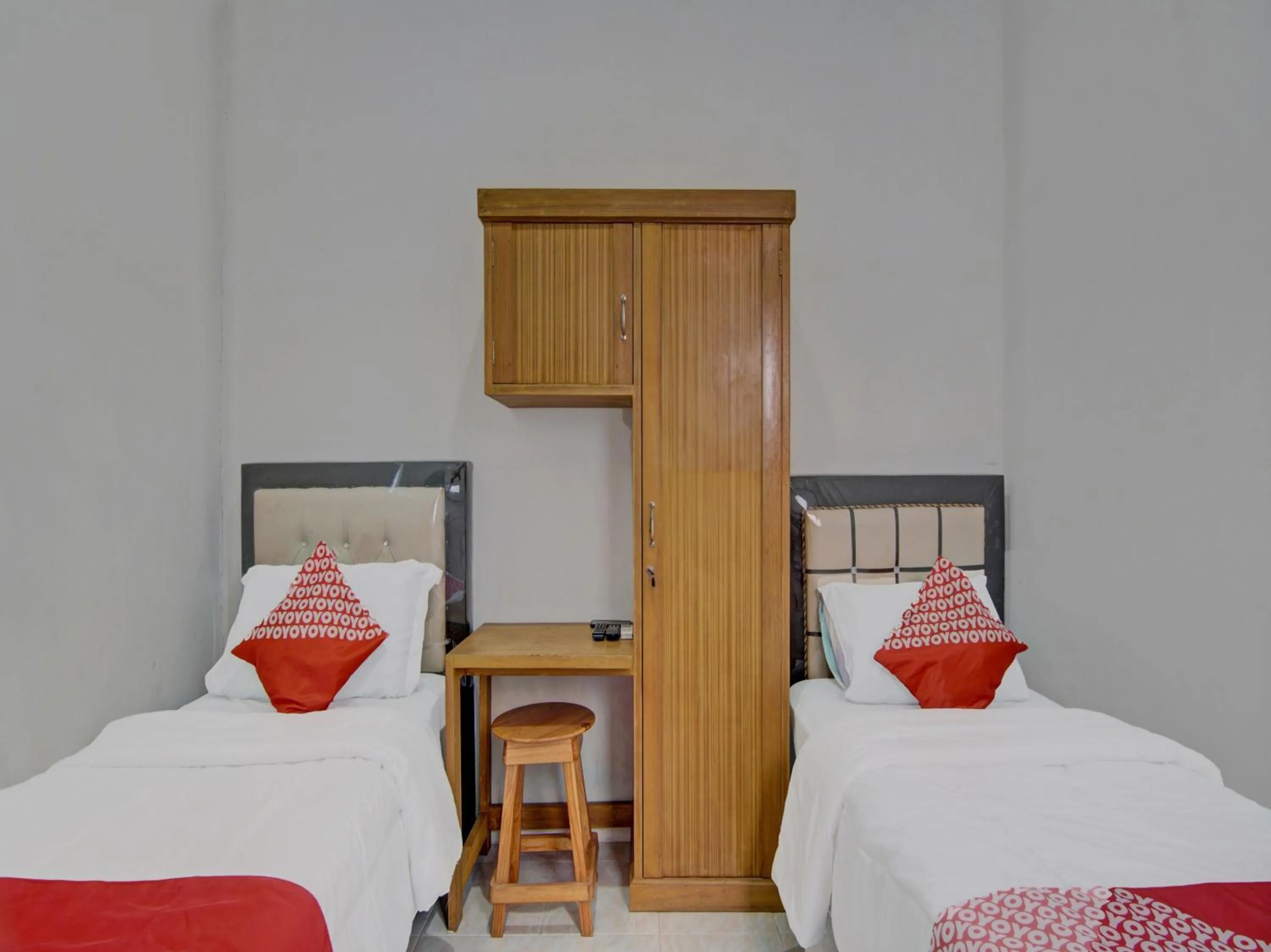 Bedroom, Bed in Hotel O Bahagia Homestay SyariahNearMonument Park City Sand Pengaraian
