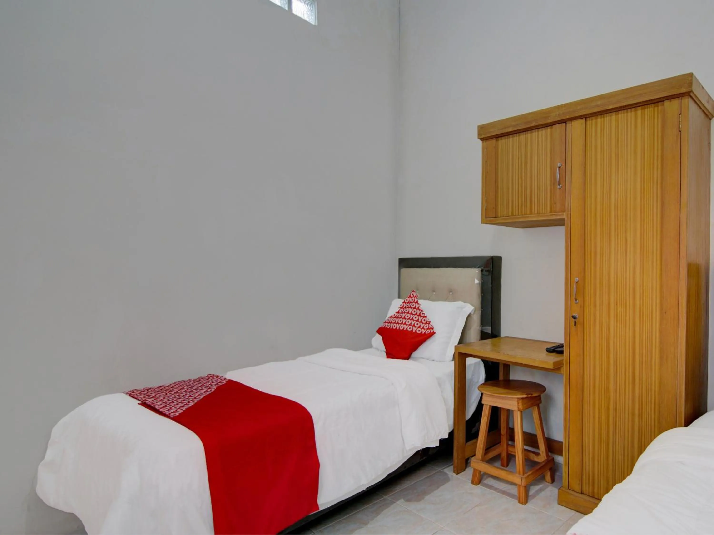 Bedroom, Bed in Hotel O Bahagia Homestay SyariahNearMonument Park City Sand Pengaraian