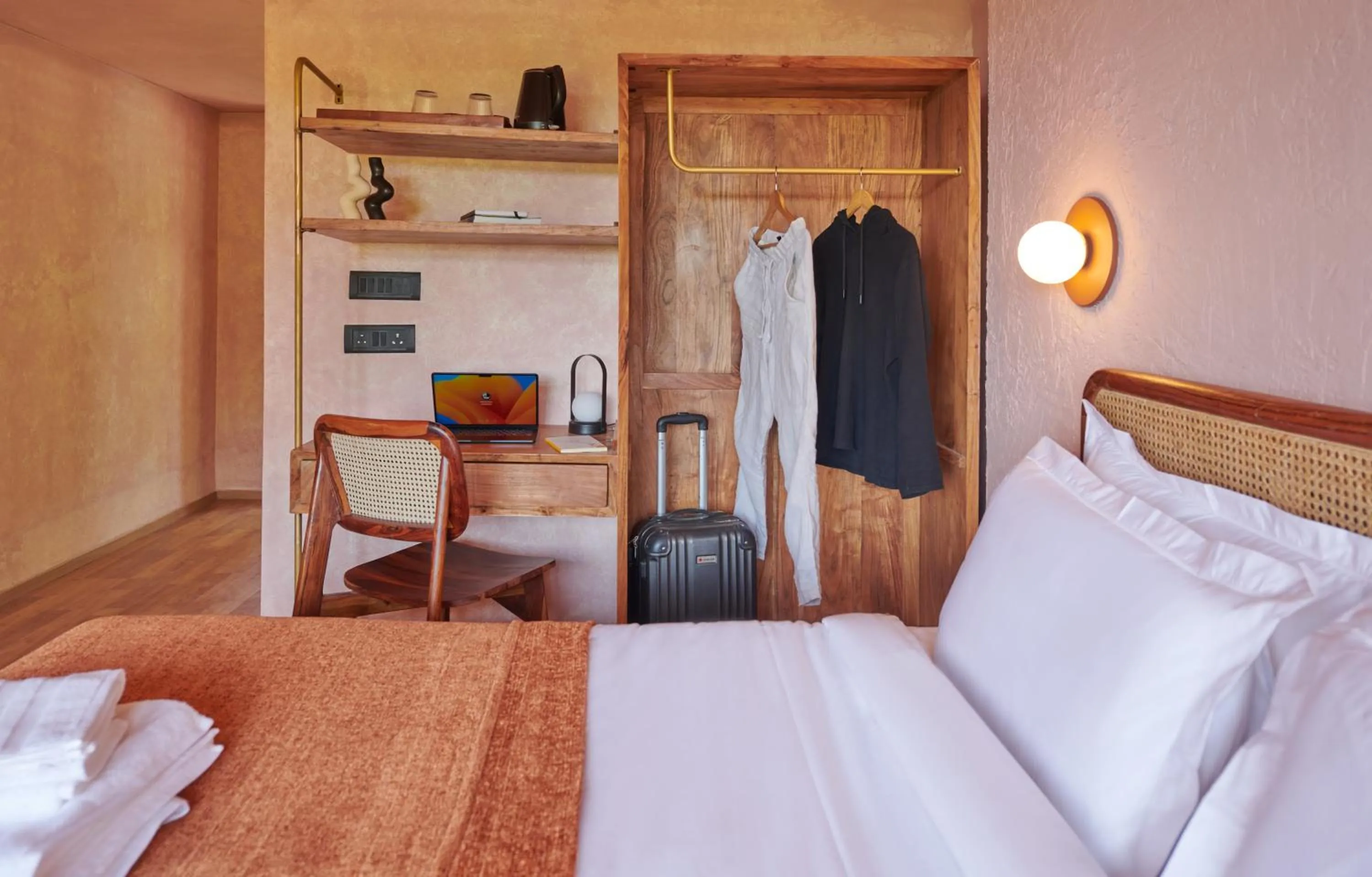 hair dresser in Minimalist : An Eco Farmstay