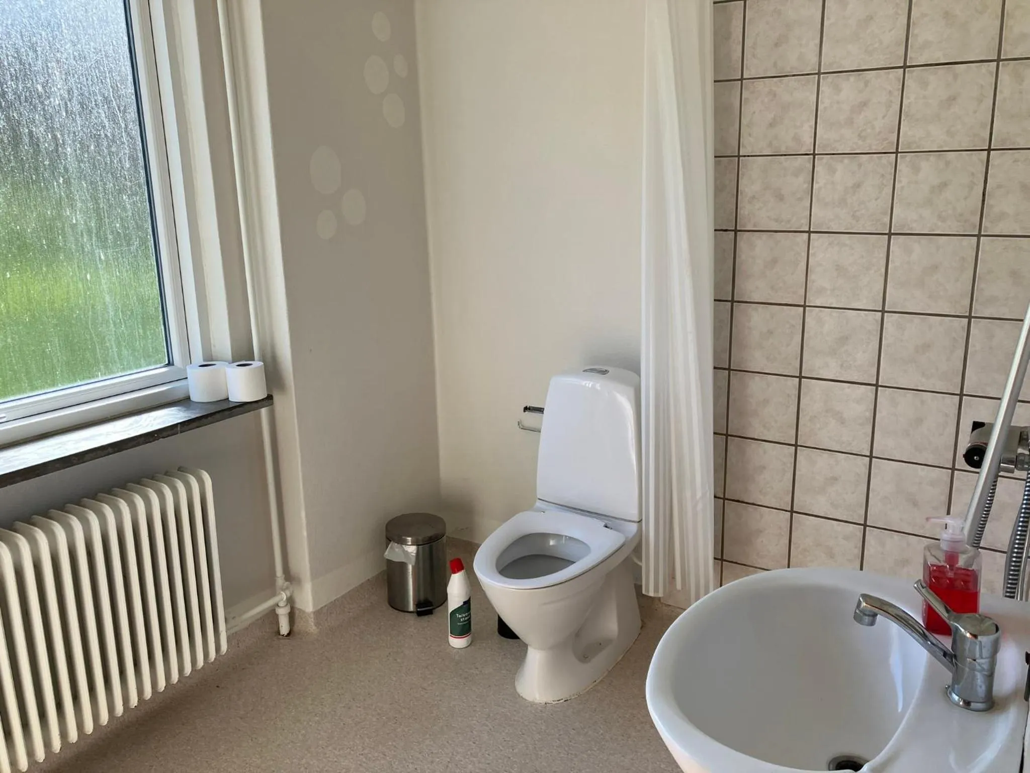 Toilet in Gudum Park