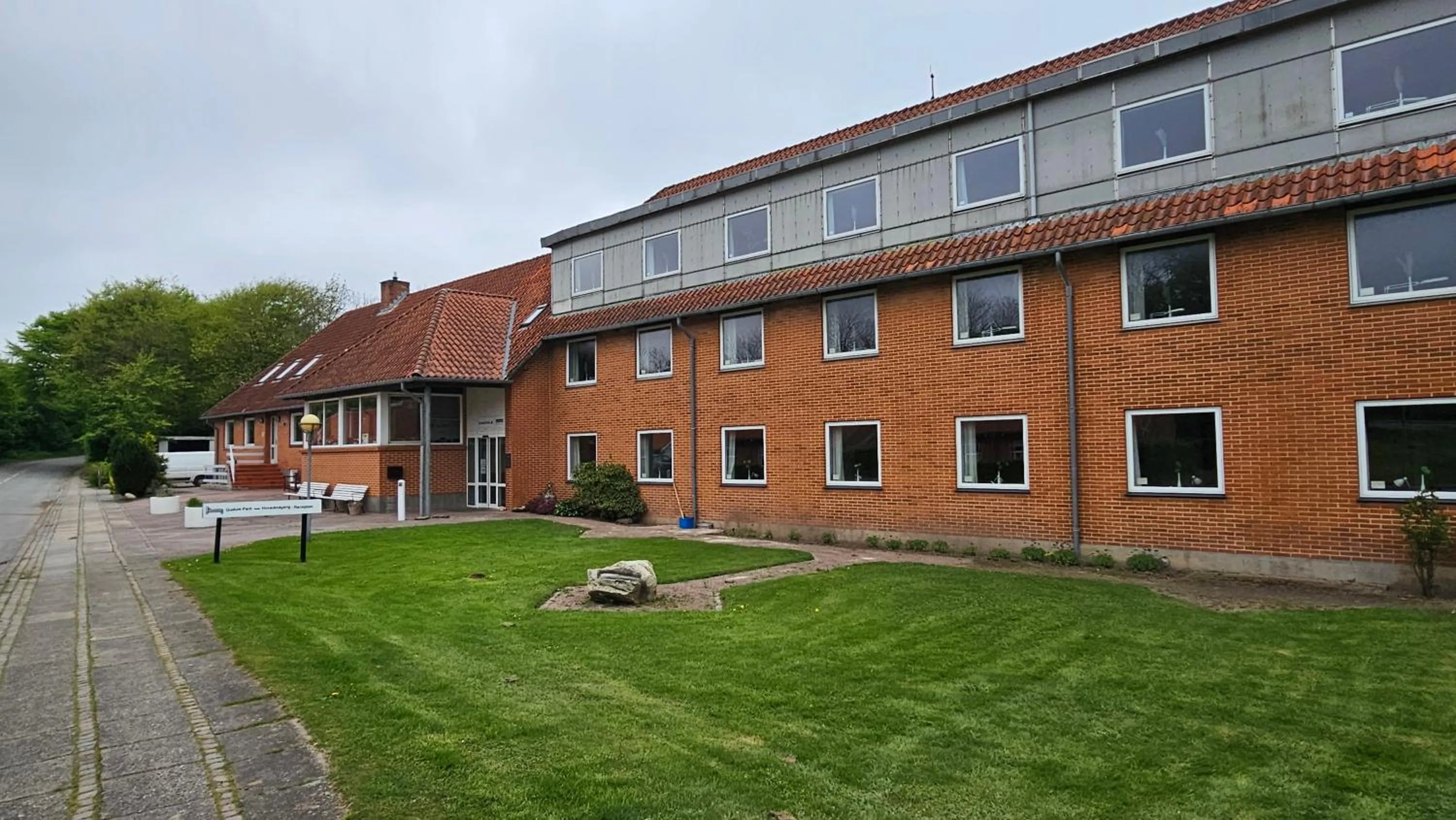 Property building in Gudum Park