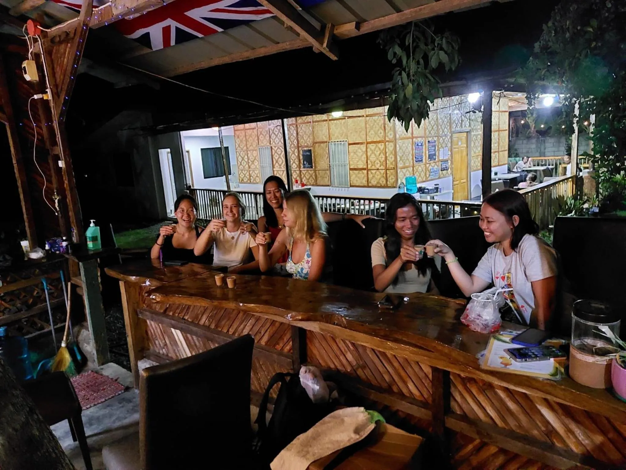 Lounge or bar in The Backyard Inn