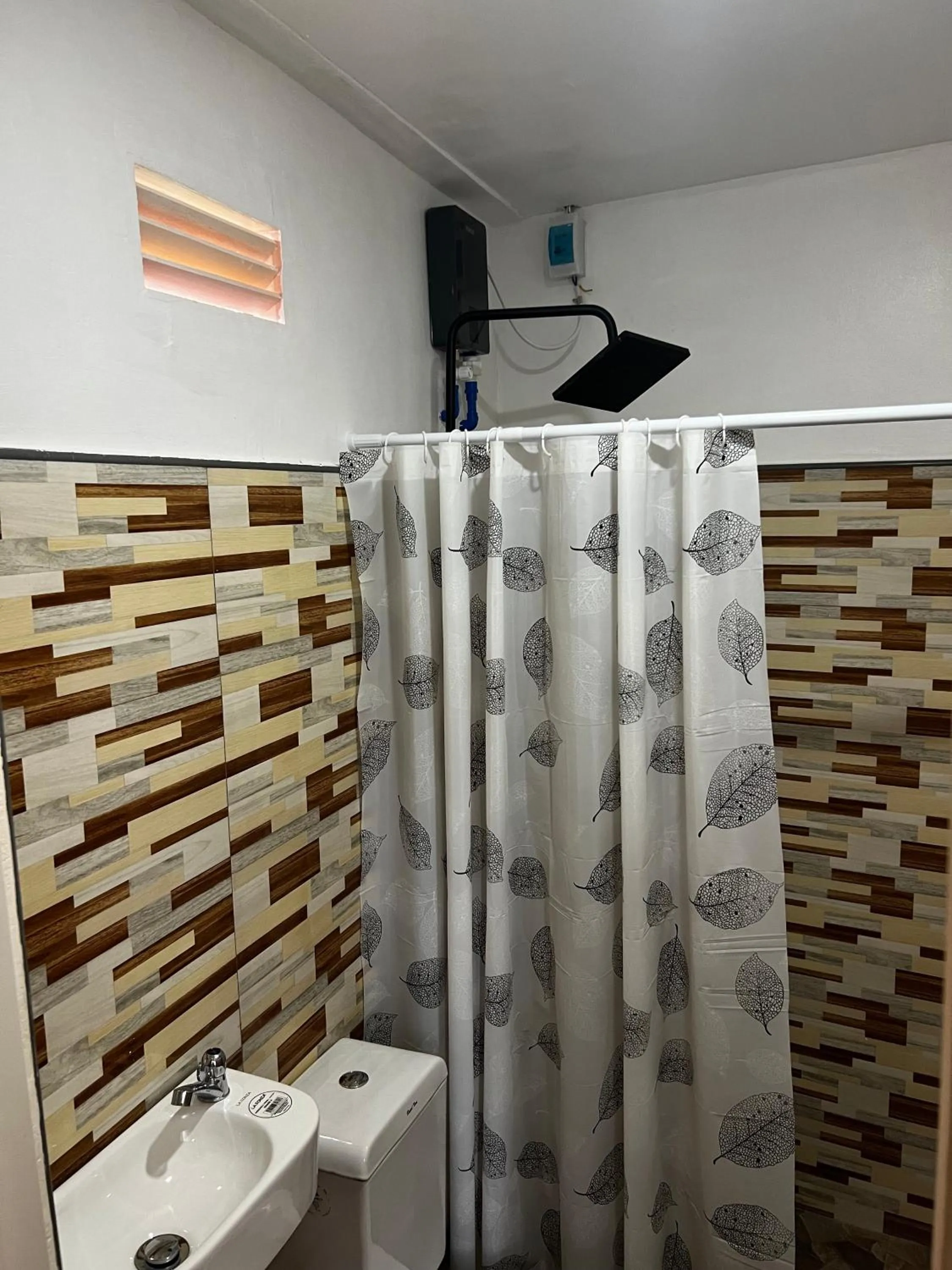 Bathroom in The Backyard Inn