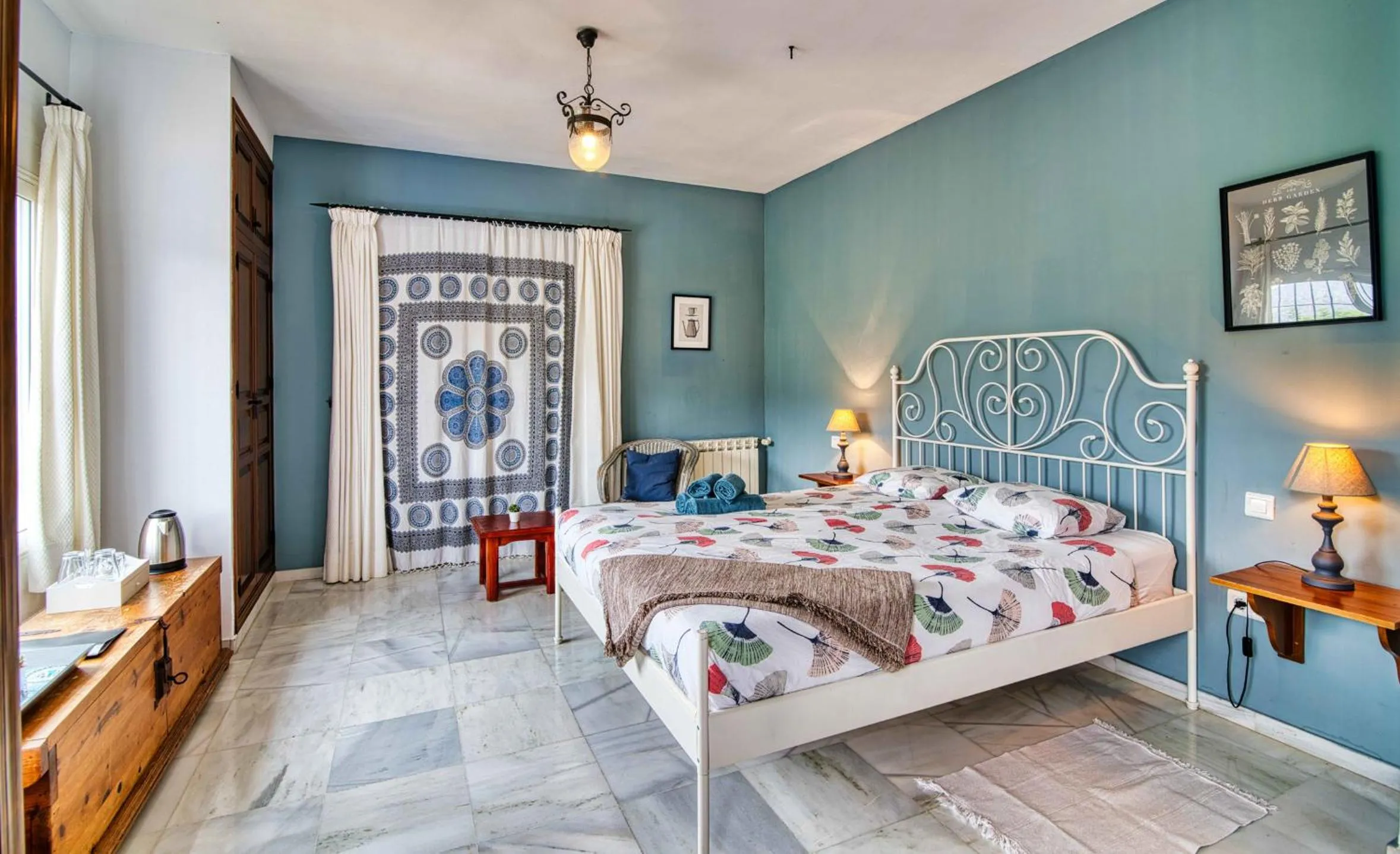 Bedroom, Bed in Villa Morera Bed & Breakfast