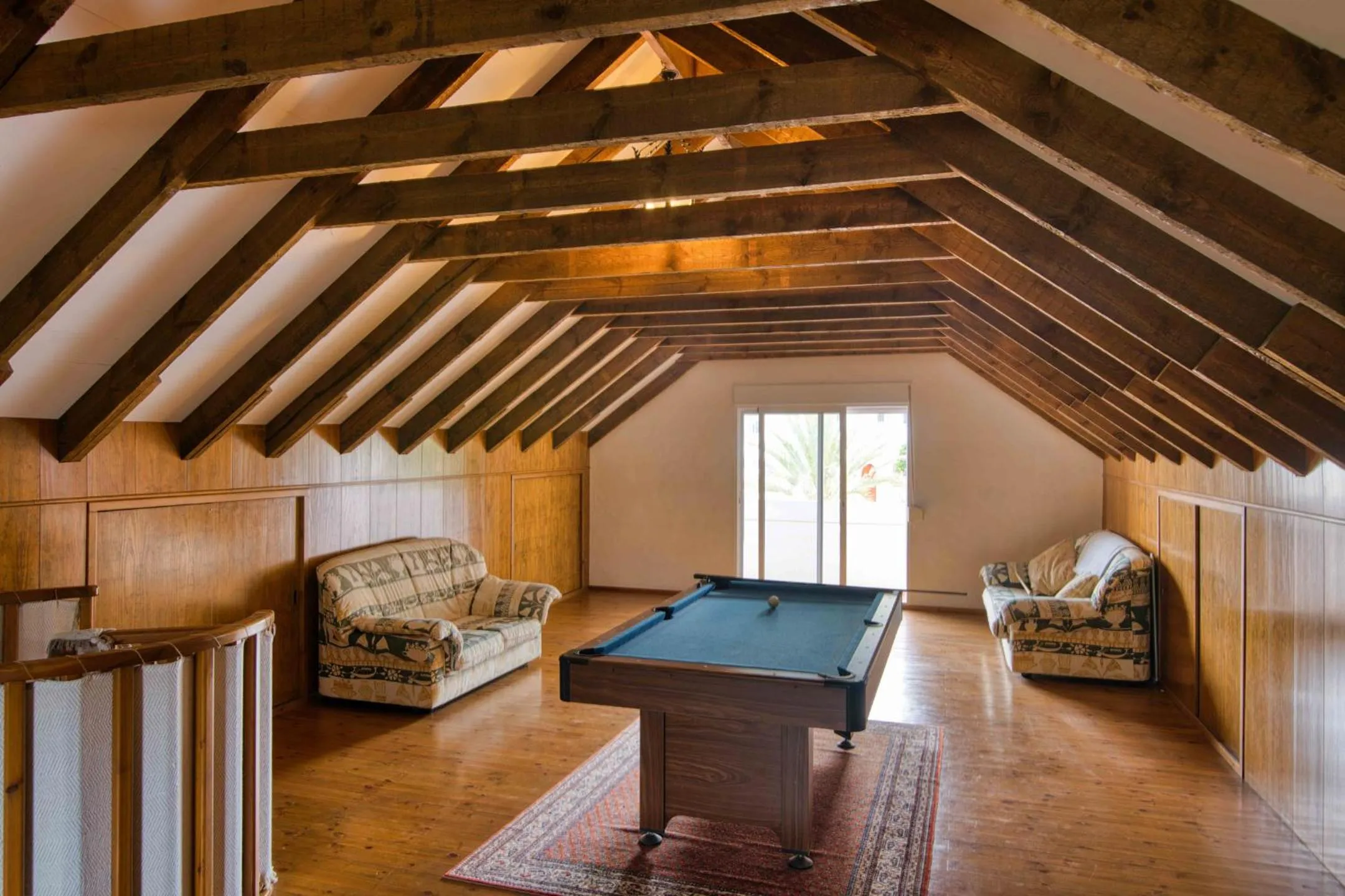 Billiard in Villa Morera Bed & Breakfast