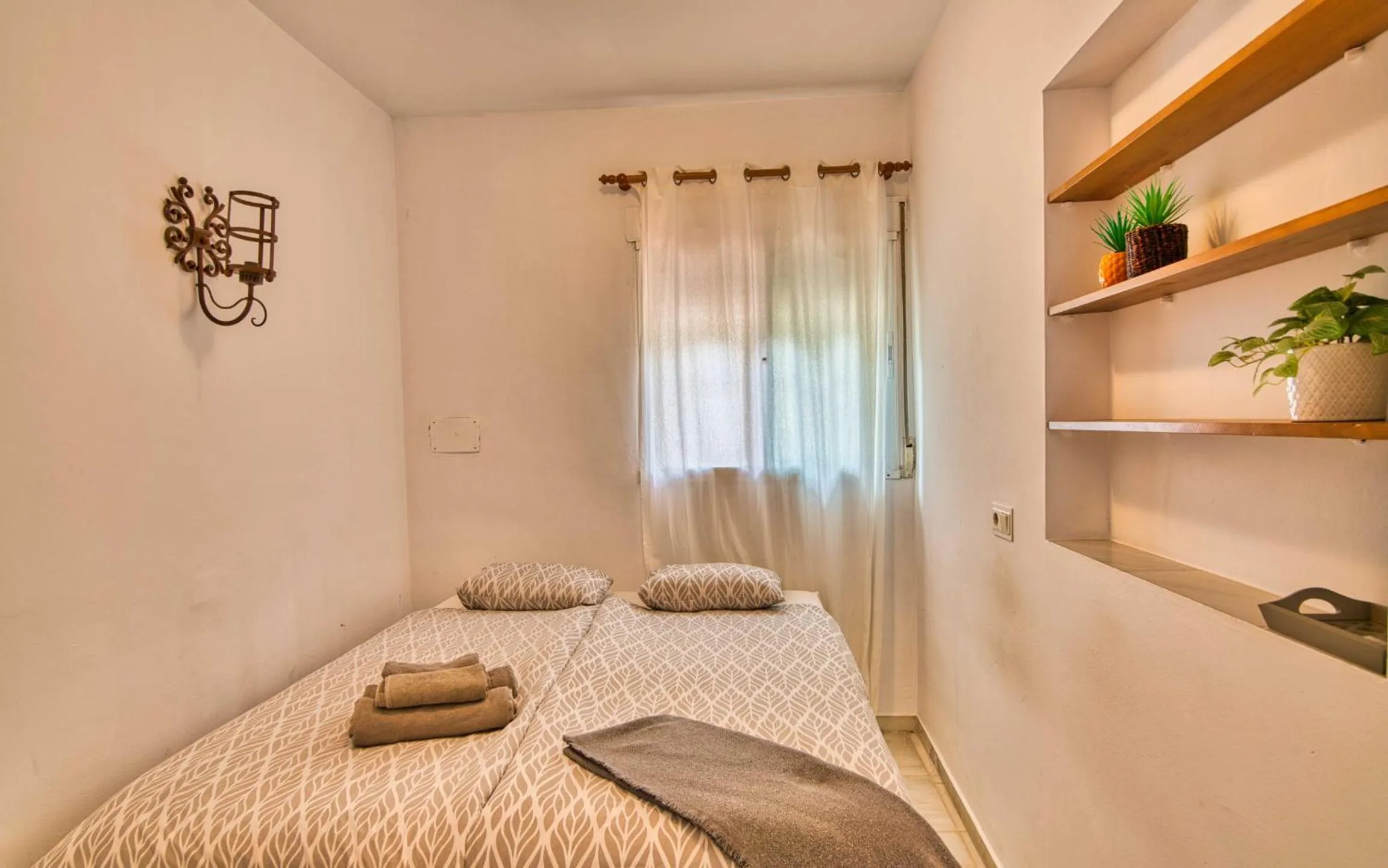 Bedroom, Bed in Villa Morera Bed & Breakfast