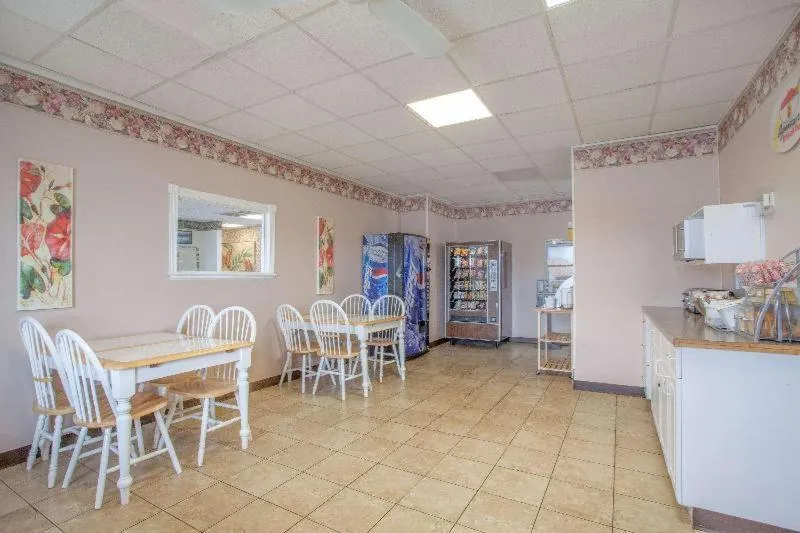 Breakfast in Travelodge by Wyndham Carlisle North