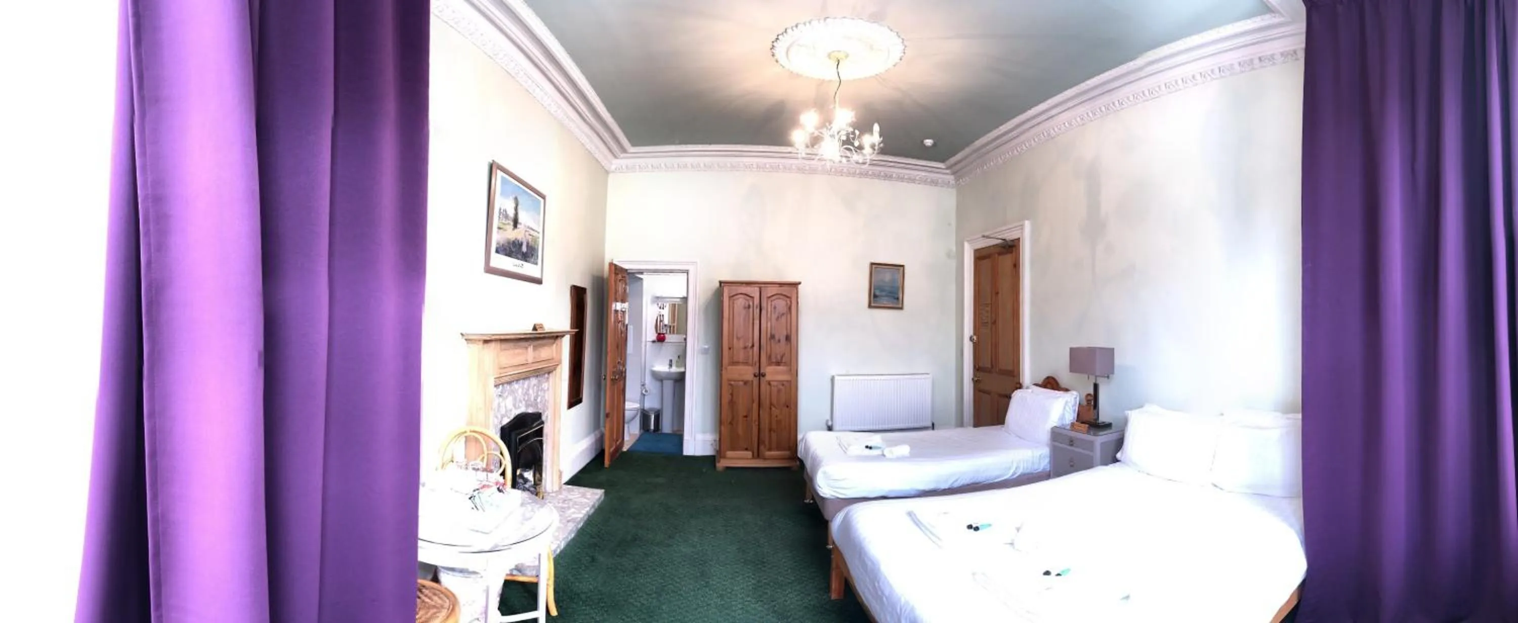 Bedroom, Bed in Cruachan Guest House