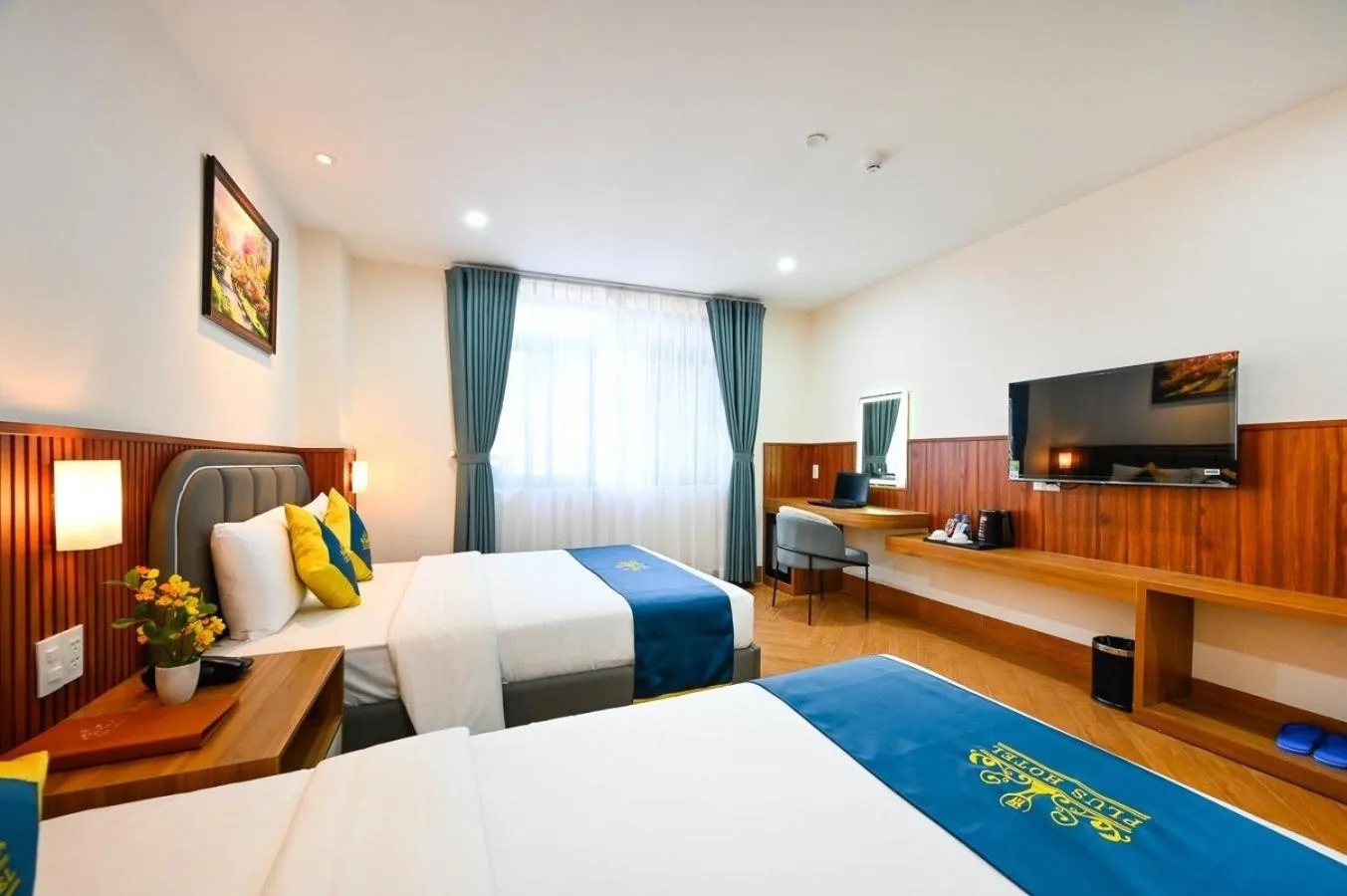 Bed in PLUS VUNG TAU HOTEL