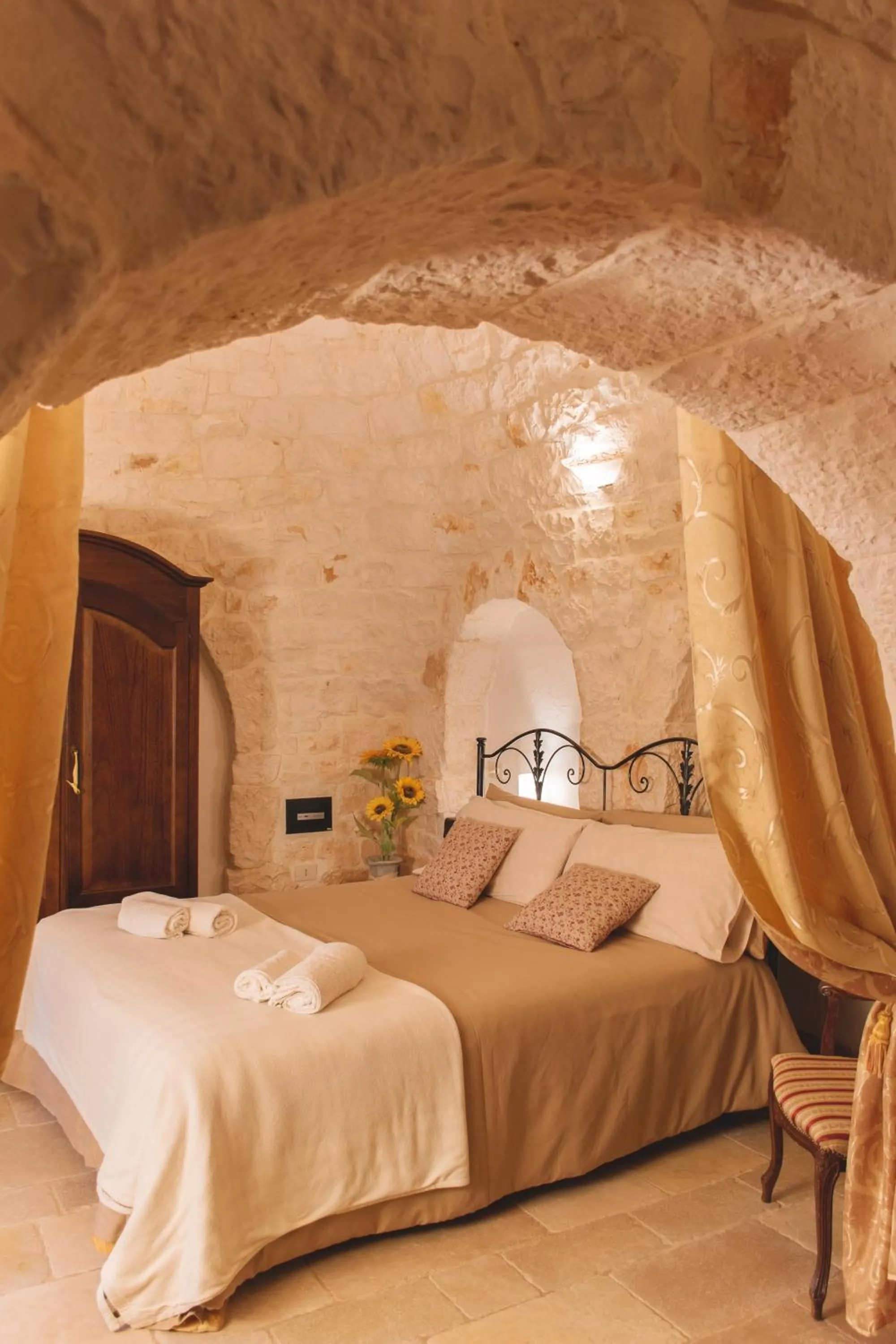 Bed in Masseria Montanaro