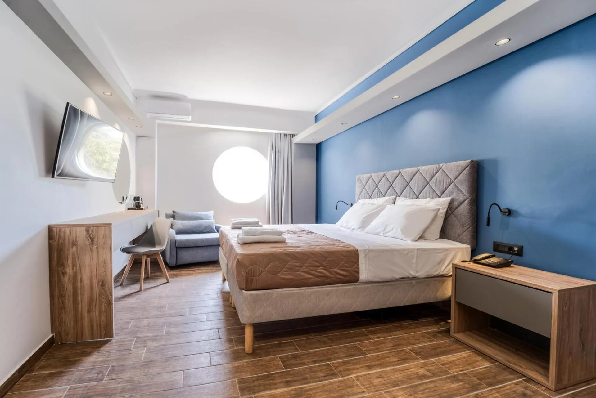 Bed in Island City Boutique Hotel