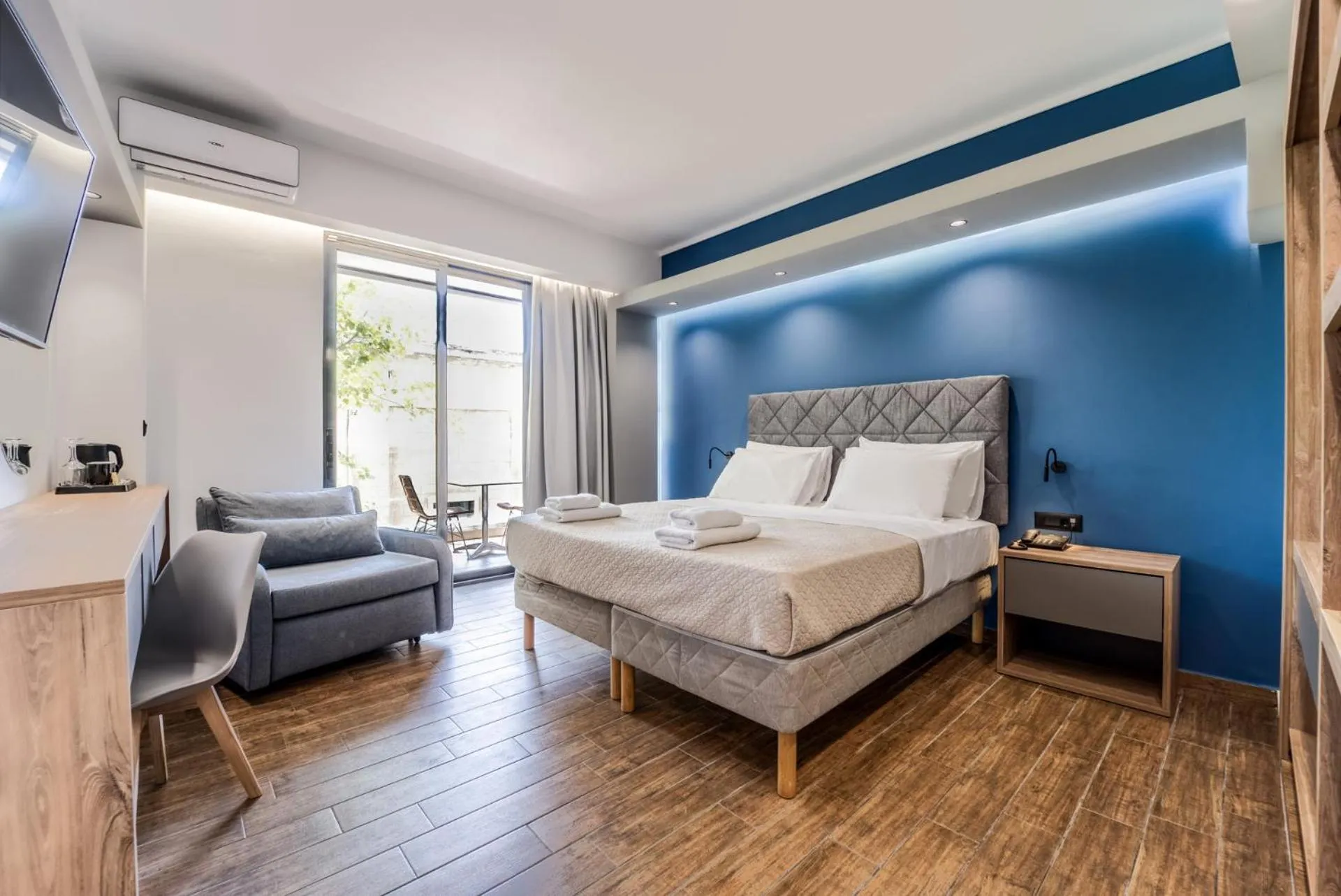 Bed in Island City Boutique Hotel