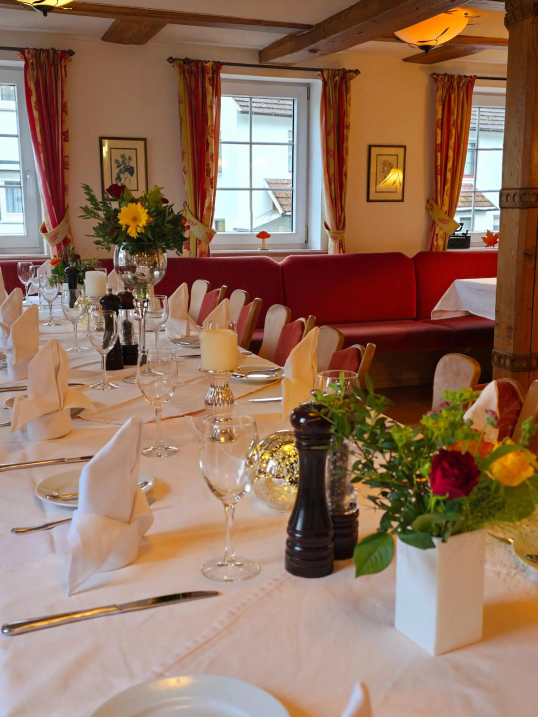 Restaurant/places to eat in Hotel Post Jungingen