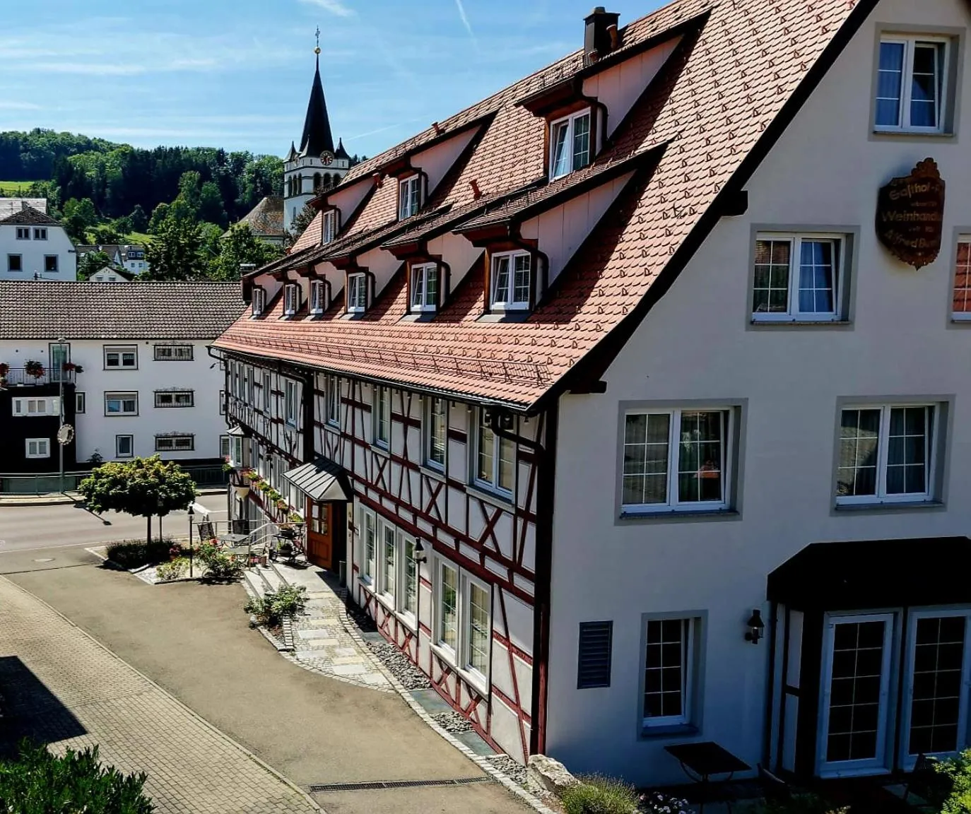 Facade/entrance in Hotel Post Jungingen