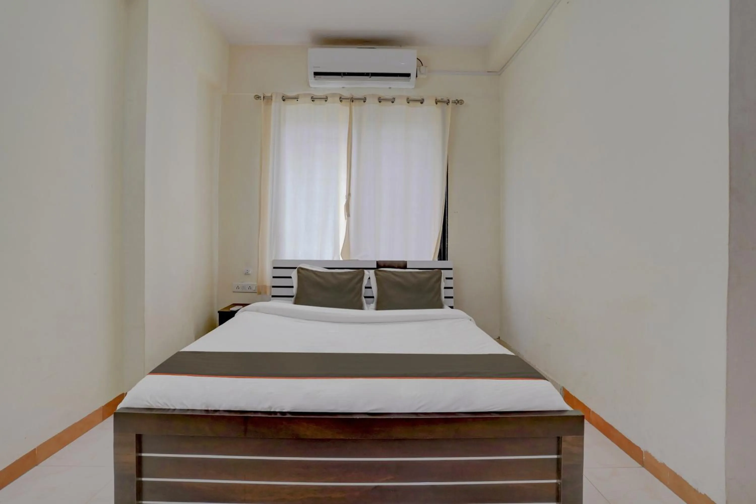 Bedroom, Bed in Collection O Krupa Lodge