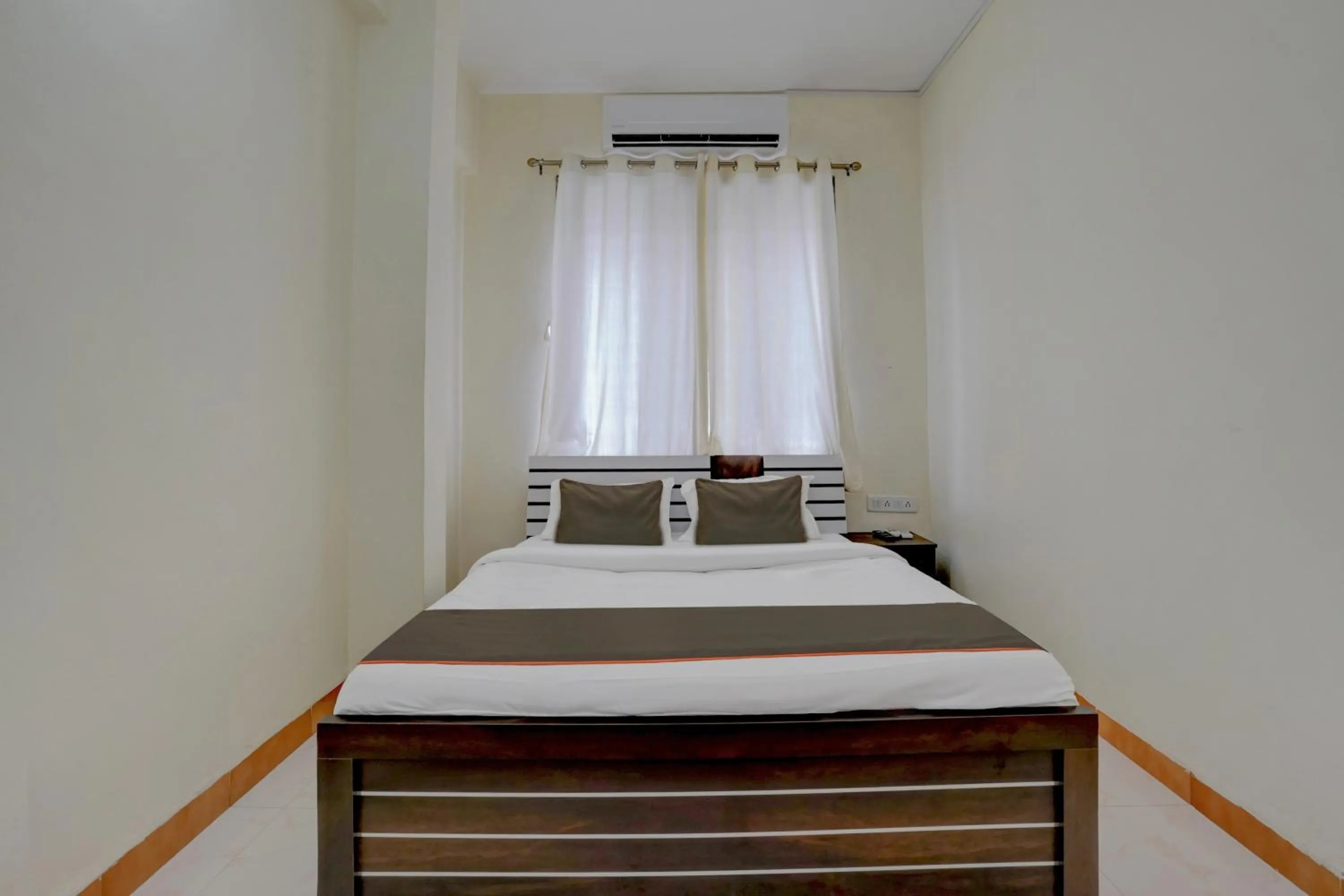 Bedroom, Bed in Collection O Krupa Lodge