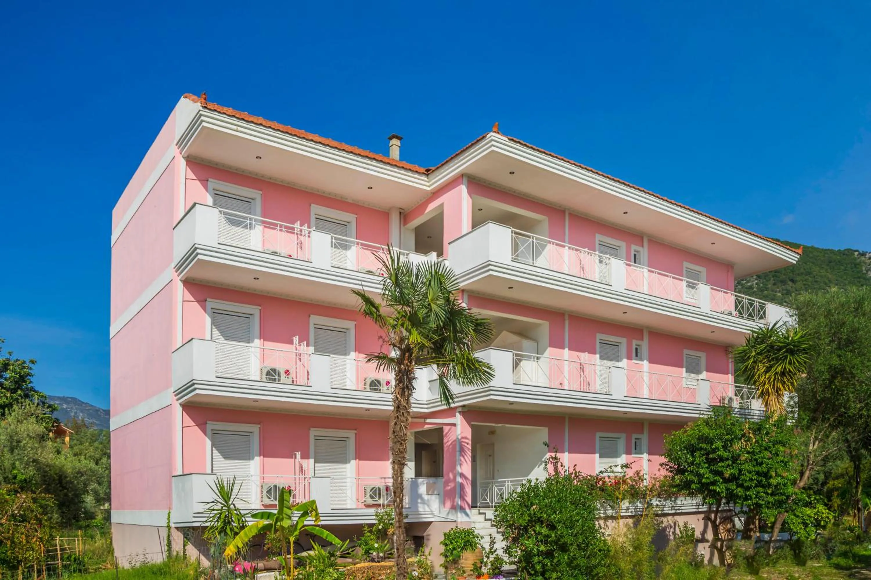 Dionysos Studios Apartments Nidri Lefkas