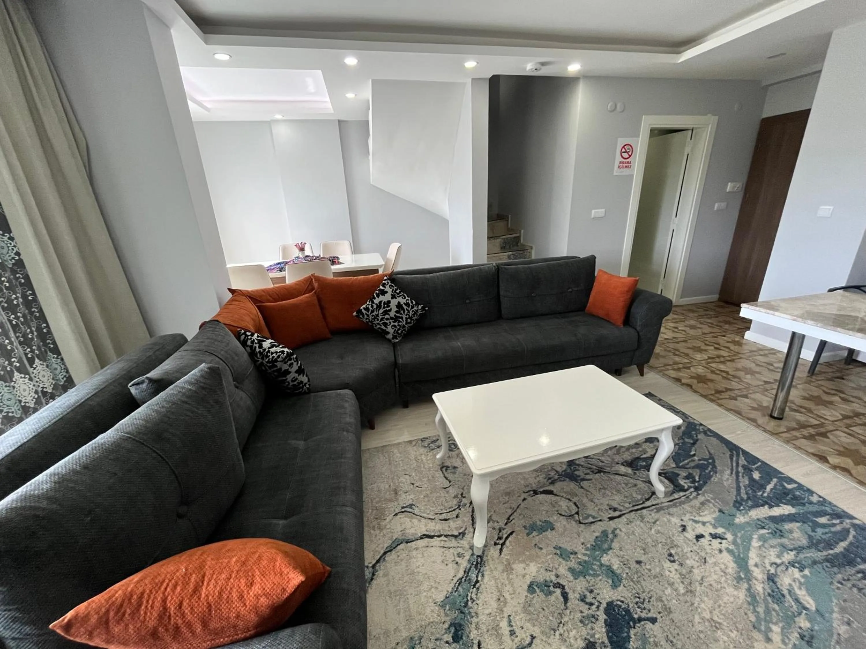 Living room in Gardenya Lara Suit Hotel