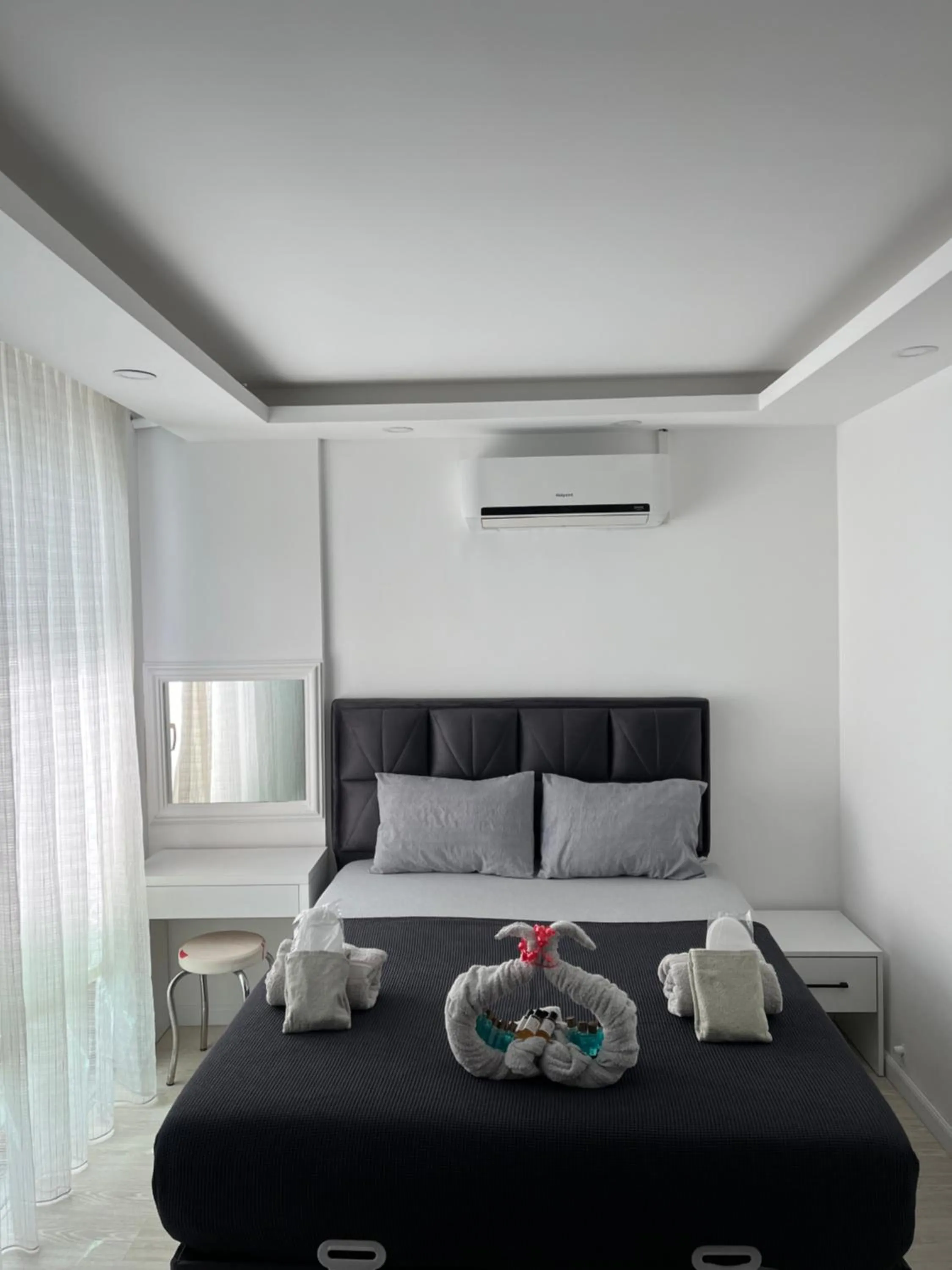 Bedroom in Gardenya Lara Suit Hotel