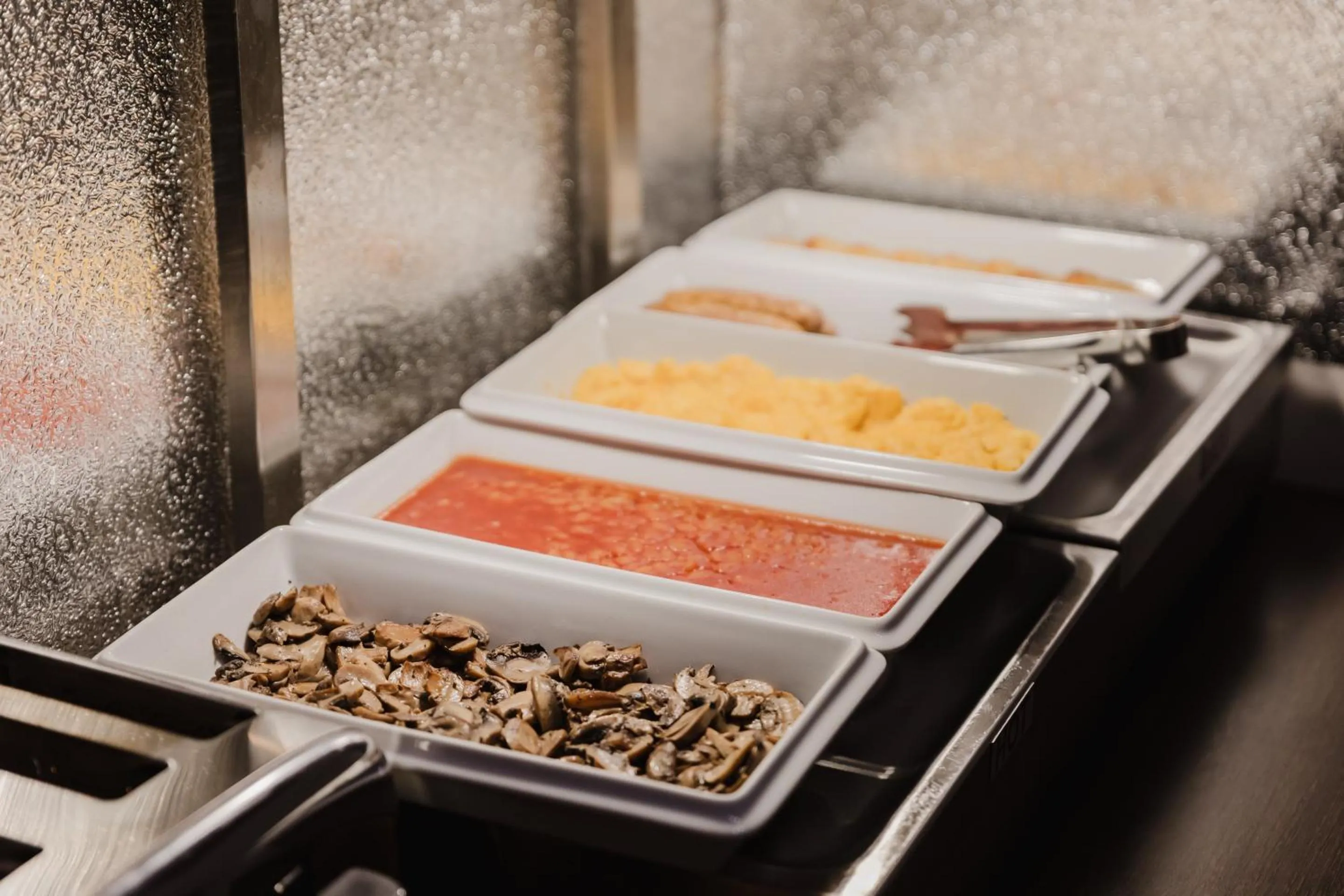 Breakfast in The Chapter Hotels - London Hyde Park