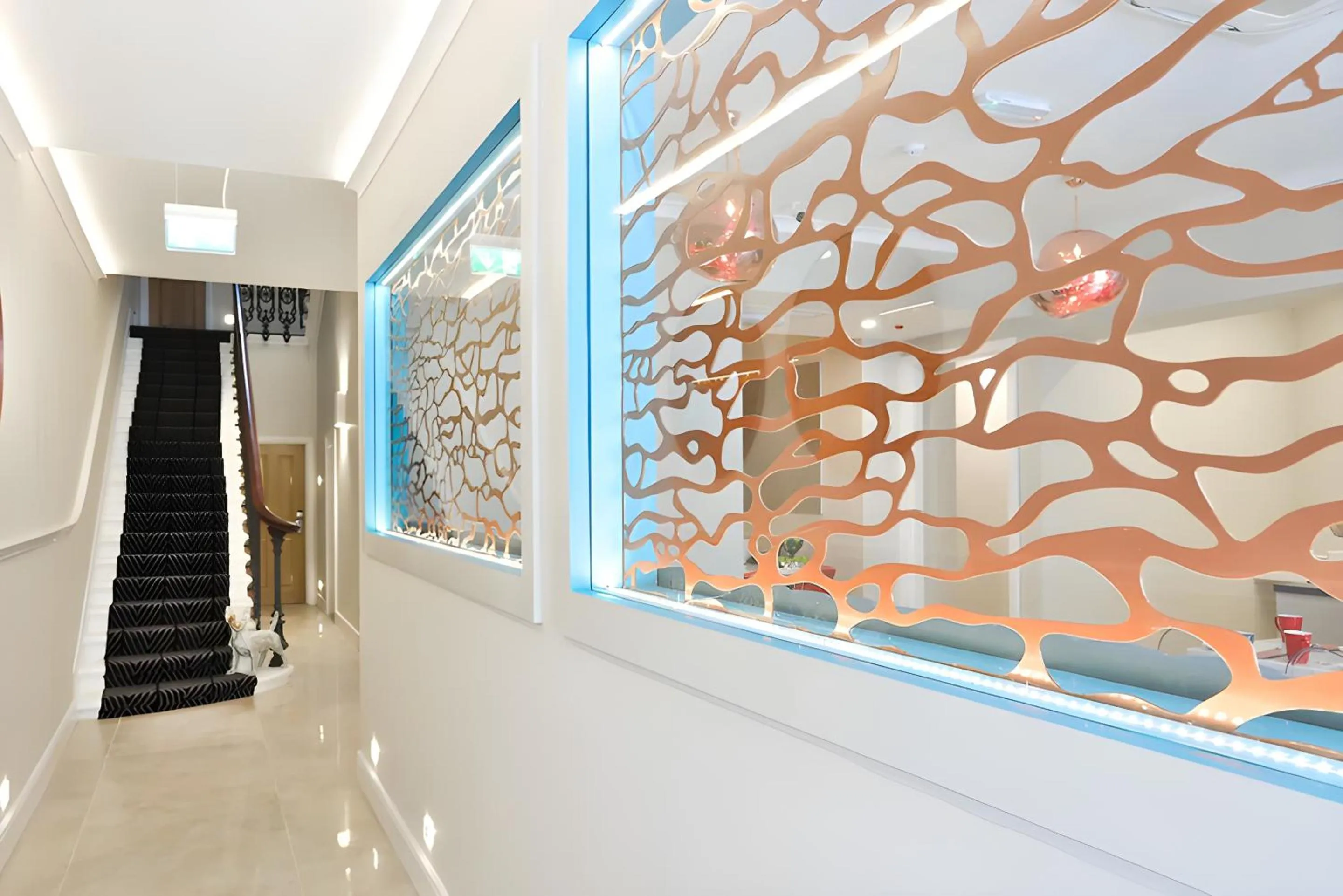 Lobby or reception in The Chapter Hotels - London Hyde Park