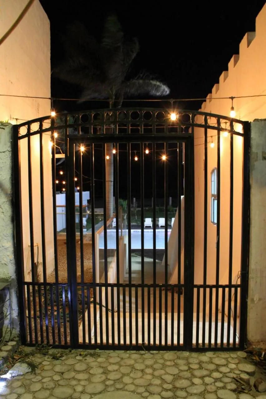Patio in Hotel Castillo del Mar