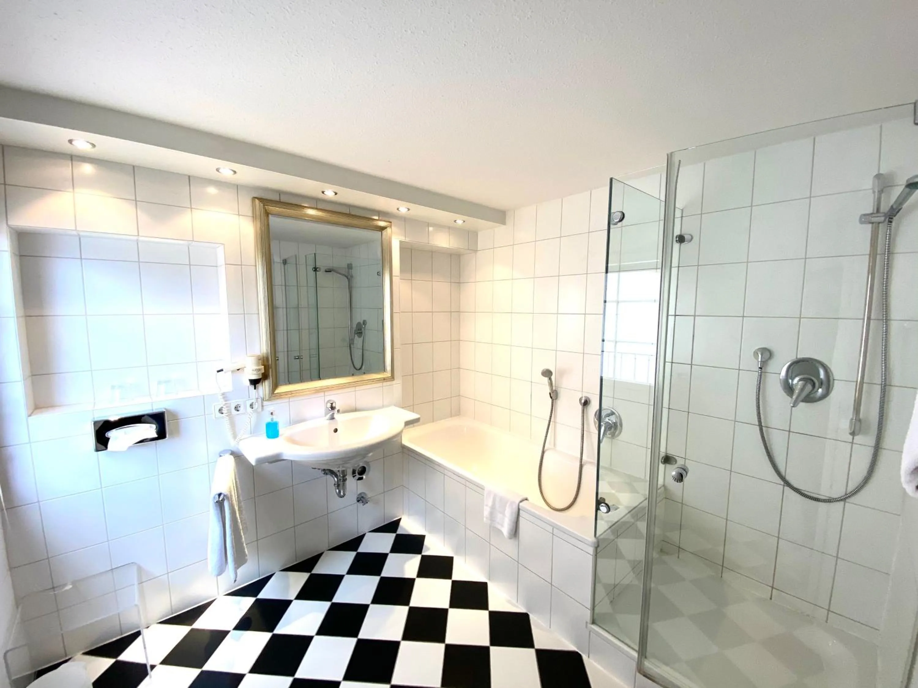 Bathroom in Rebgarten Hotel Schulgasse