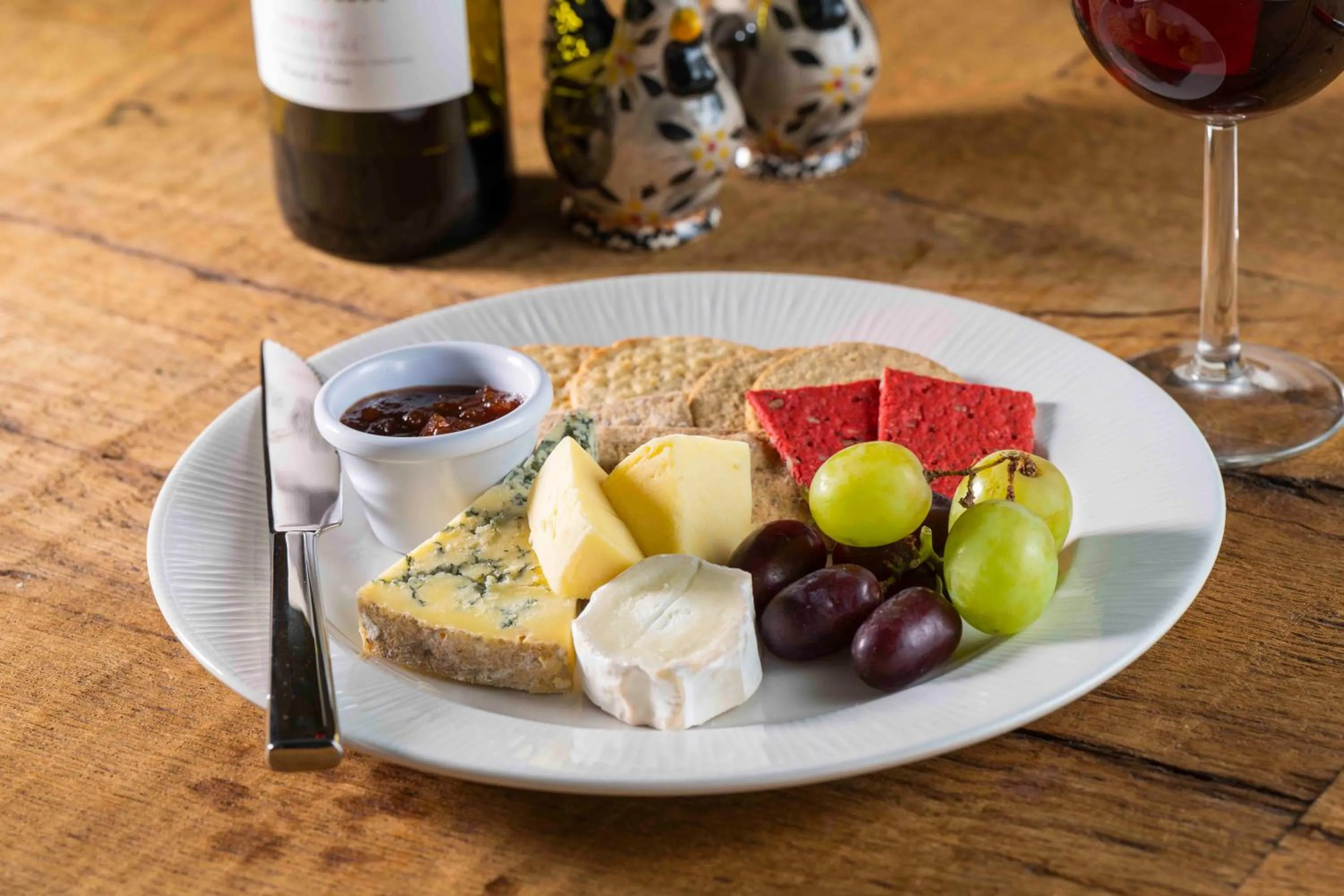 Restaurant/places to eat in Long Man Inn