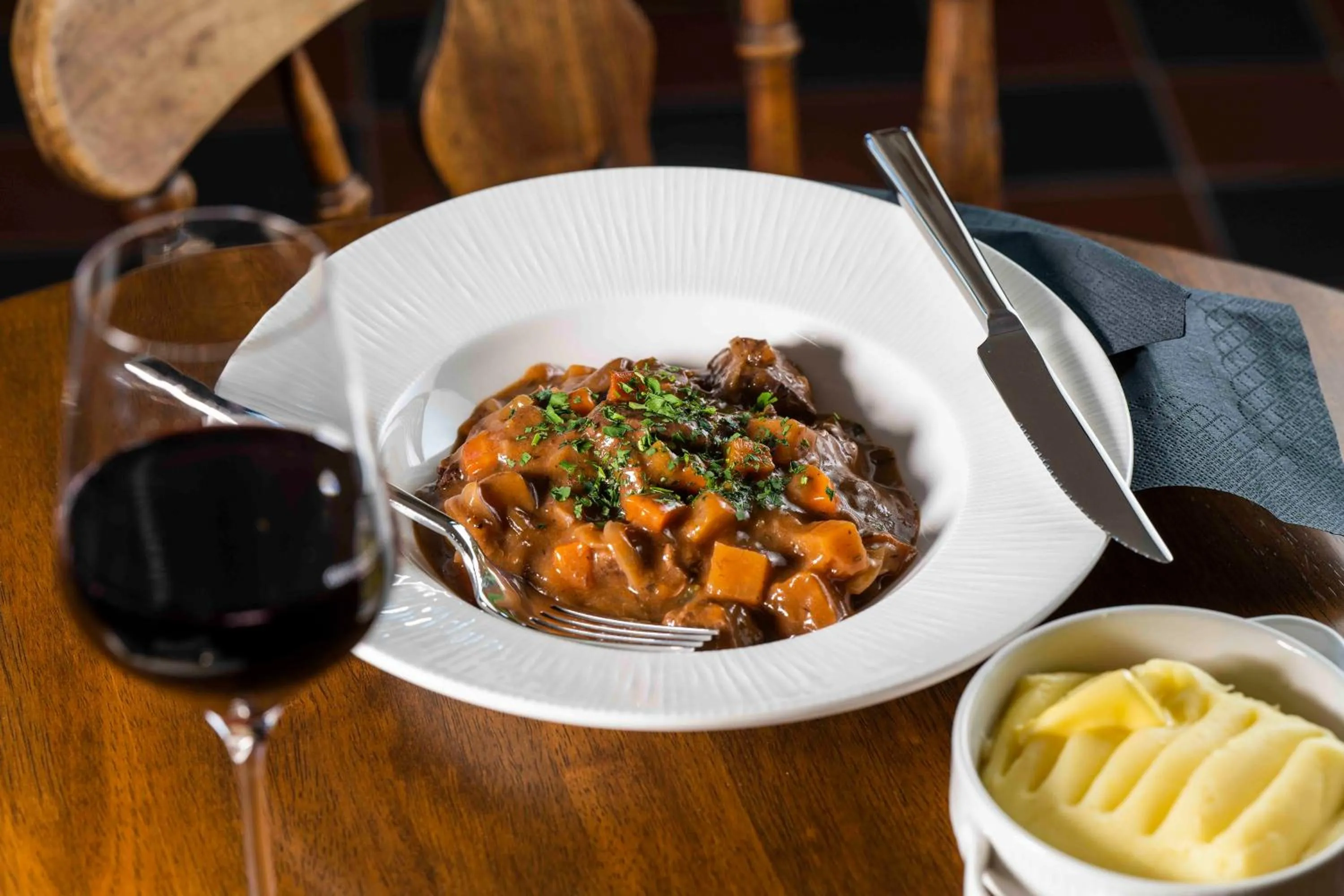 Restaurant/places to eat in Long Man Inn