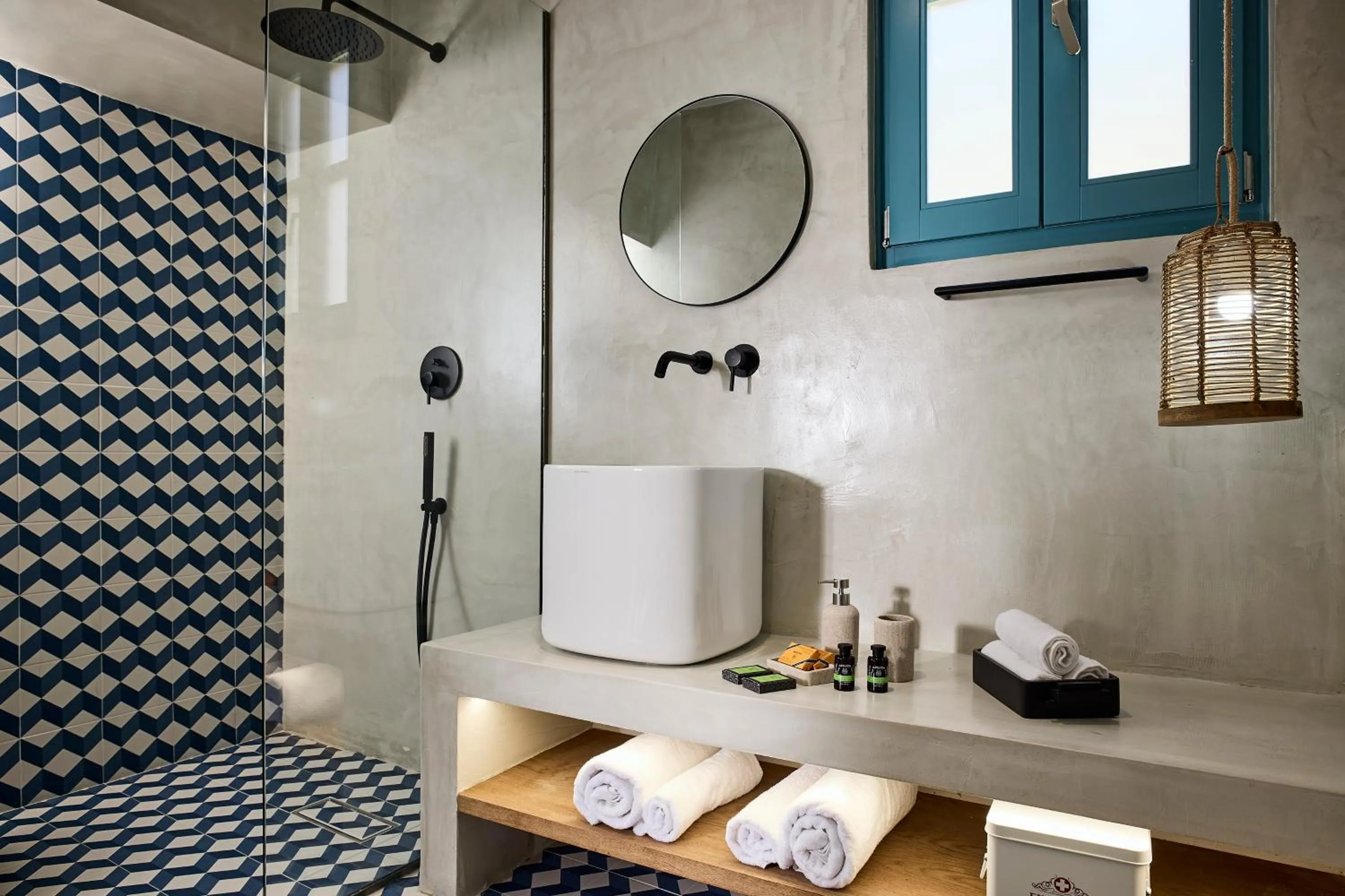 Bathroom in Syroc Maison