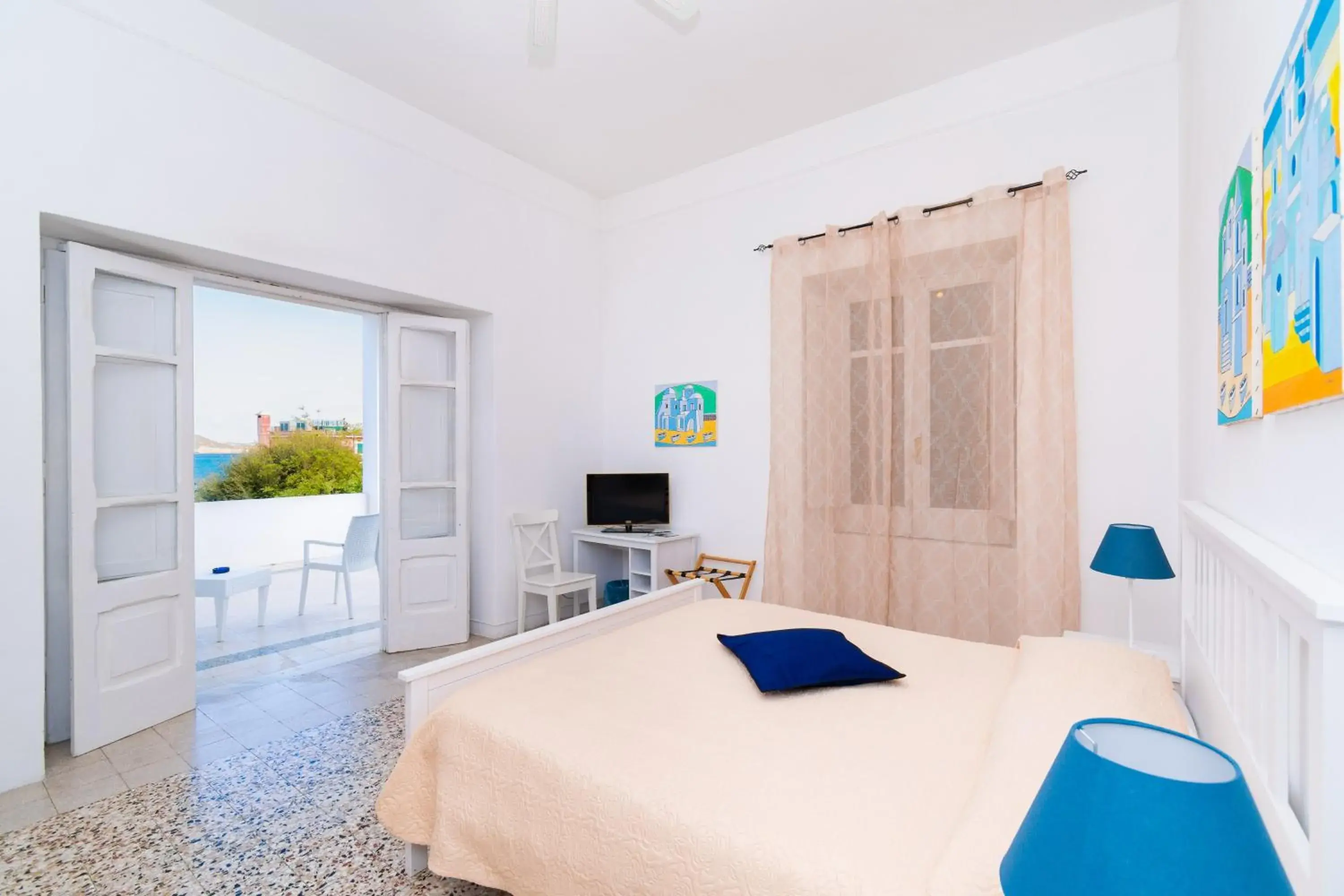 Double Room with Air conditioning and Sea View in Villa Panoramica - Ischia Ponte Double Room with Air conditioning and Sea View in Villa Panoramica - Ischia Ponte