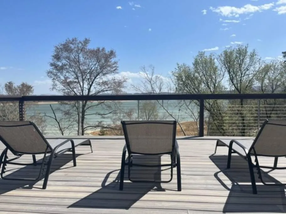 Amazing New House - Waterfront Getaway + Boat Dock