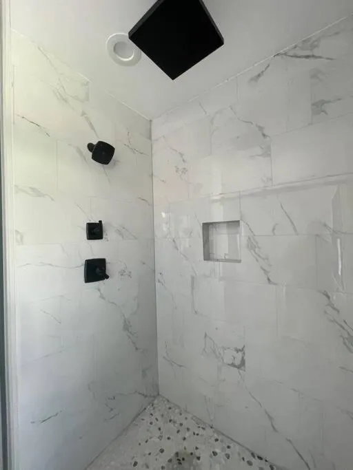 Amazing New House - Waterfront Getaway + Boat Dock