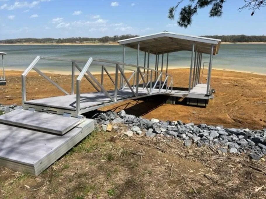 Amazing New House - Waterfront Getaway + Boat Dock