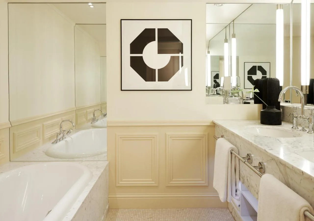 Bathroom in De L’Europe Amsterdam – The Leading Hotels of the World