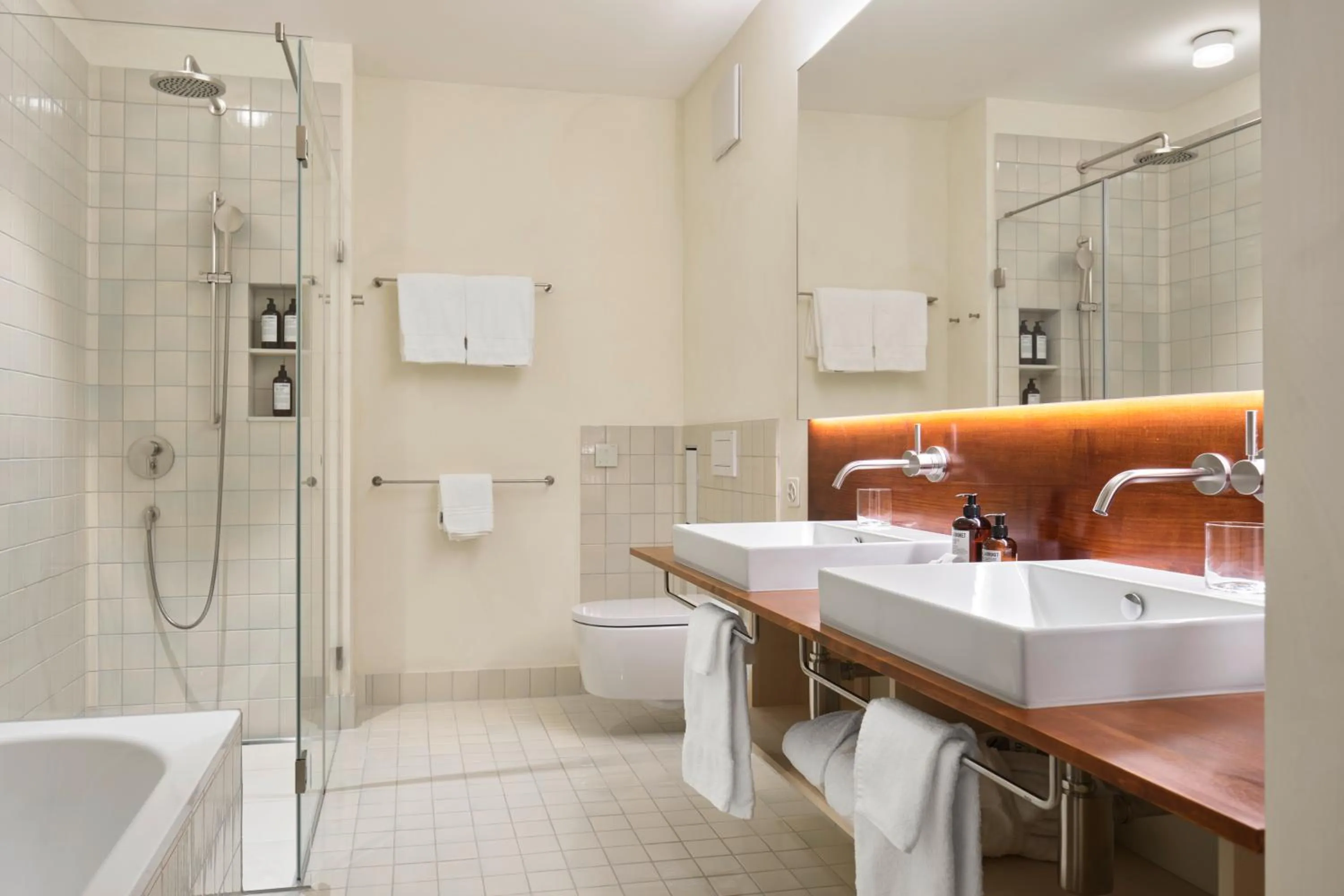 Bathroom in Hotel Maistra 160