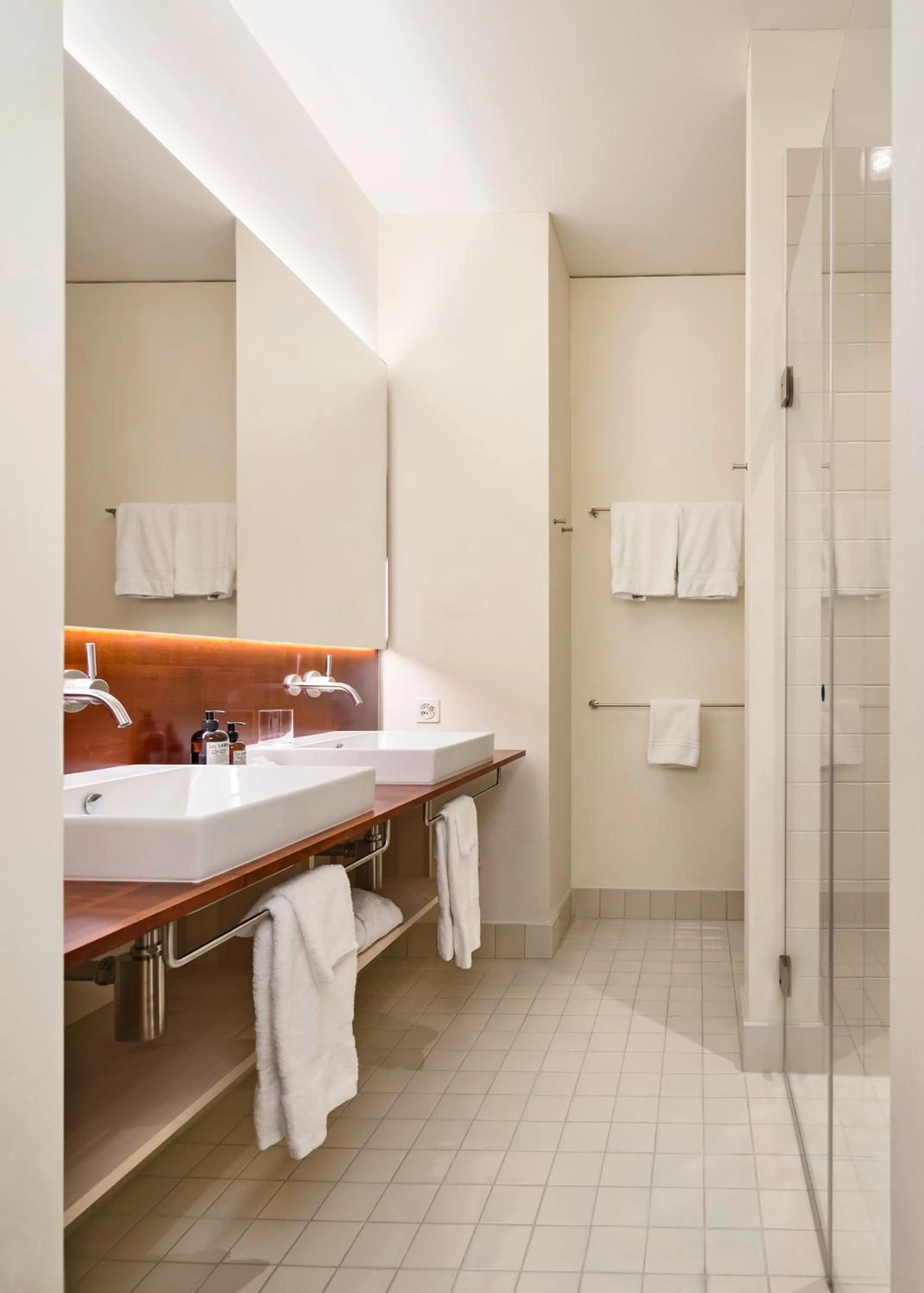 Bathroom in Hotel Maistra 160