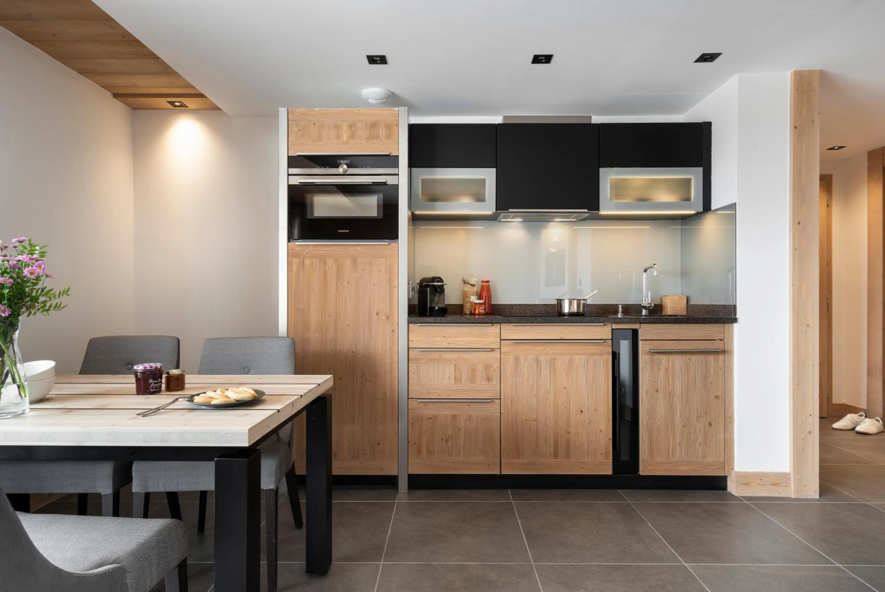 Kitchen or kitchenette in MGM Hôtels & Résidences - Résidence Manaka