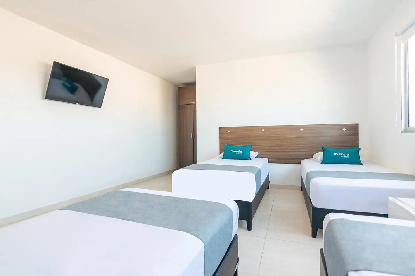 Photo of the whole room, Bed in Ayenda Elyamar V