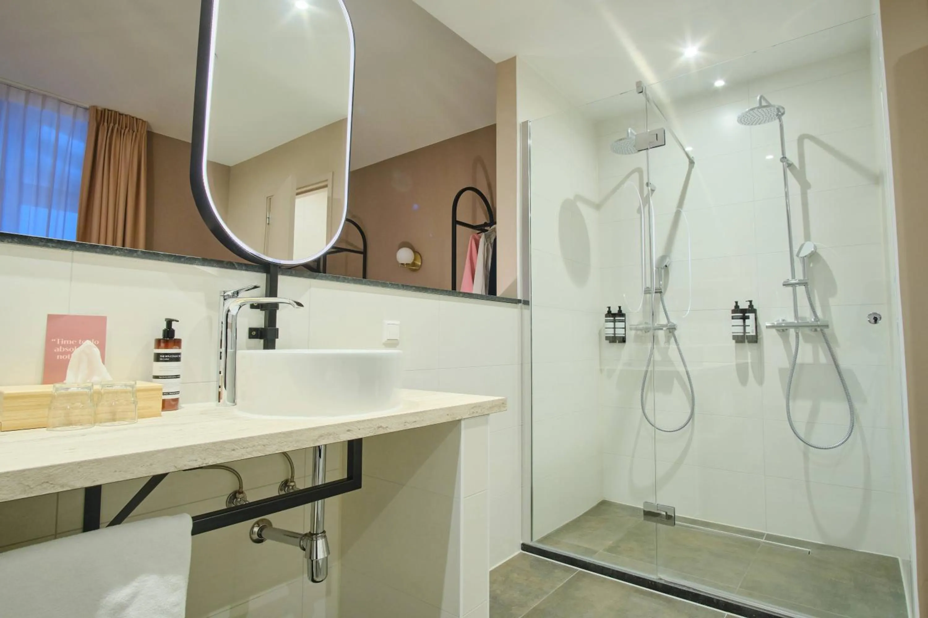 Bathroom in Hotel Halbert