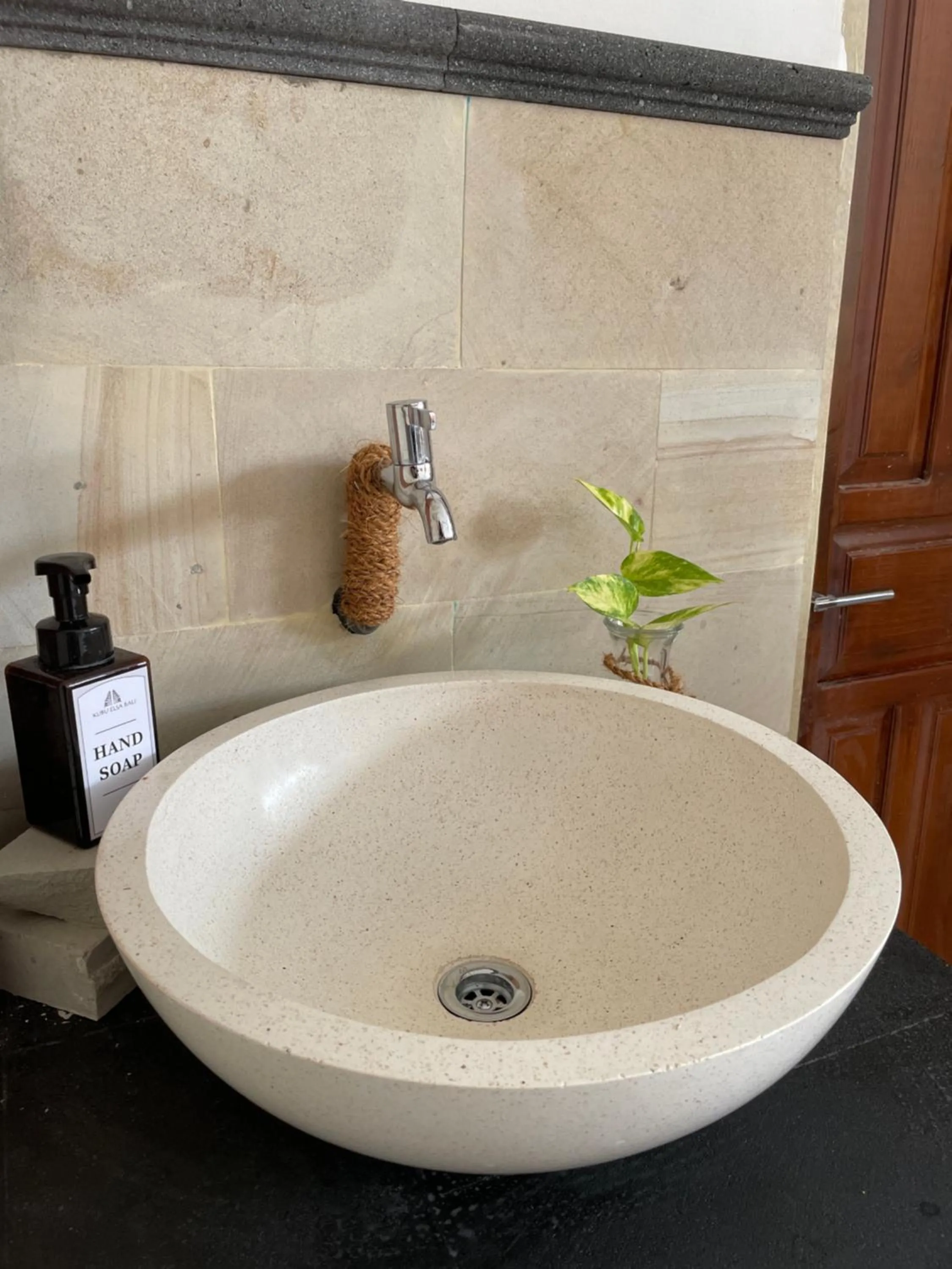 Lobby or reception in Kubu Elsa Bali